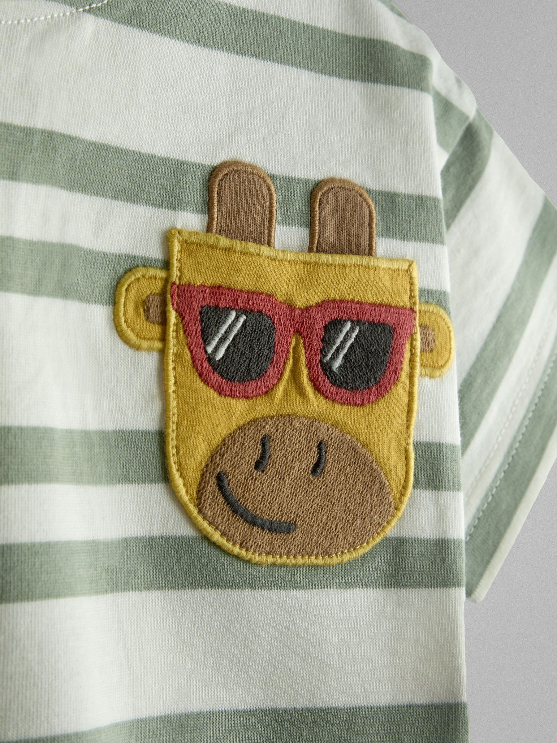 Khaki Green Giraffe Campervan Pocket Applique T-Shirt - Image 3 of 3