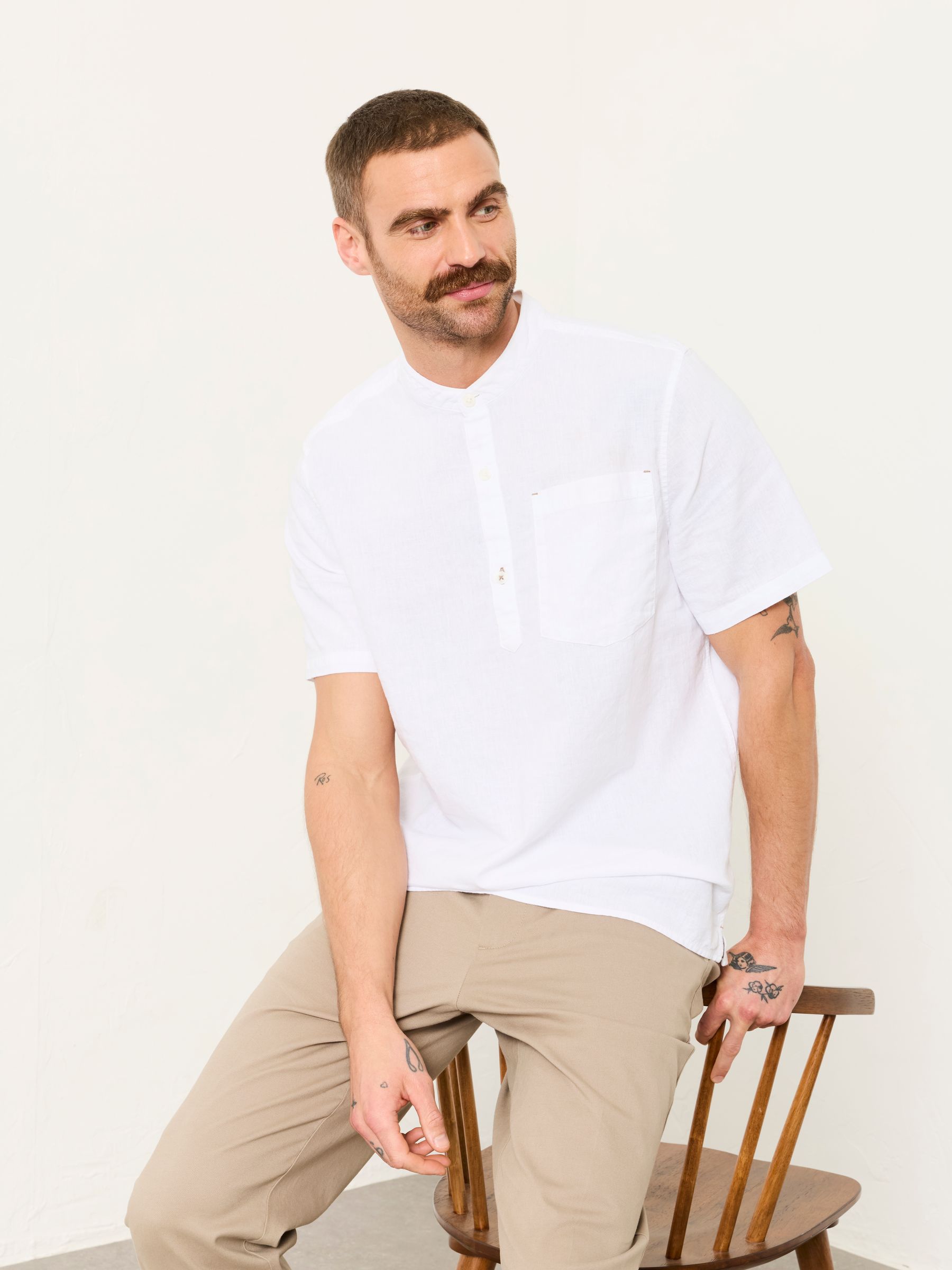 Bugle White Short Sleeve Grandad Popover Shirt - Image 4 of 6