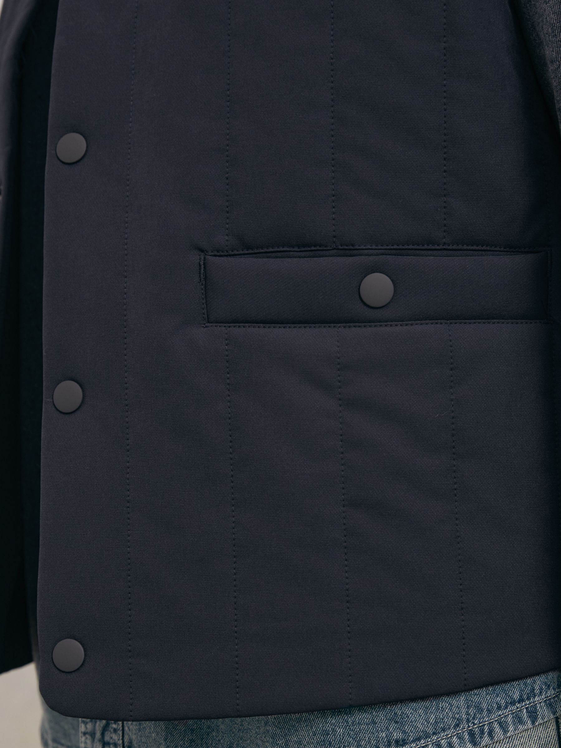 Les Deux Sebastian Tech Vest in Dark Navy - Bild 3 von 5