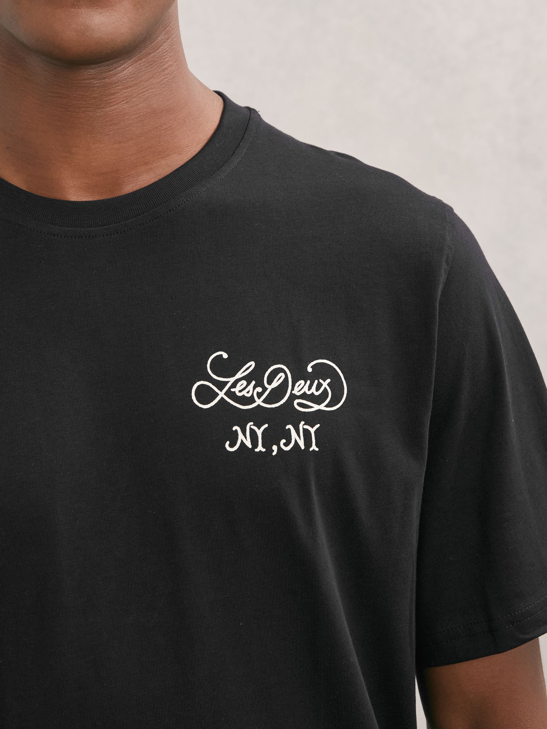 Les Deux Orchard T-Shirt in Schwarz - Bild 3 von 5