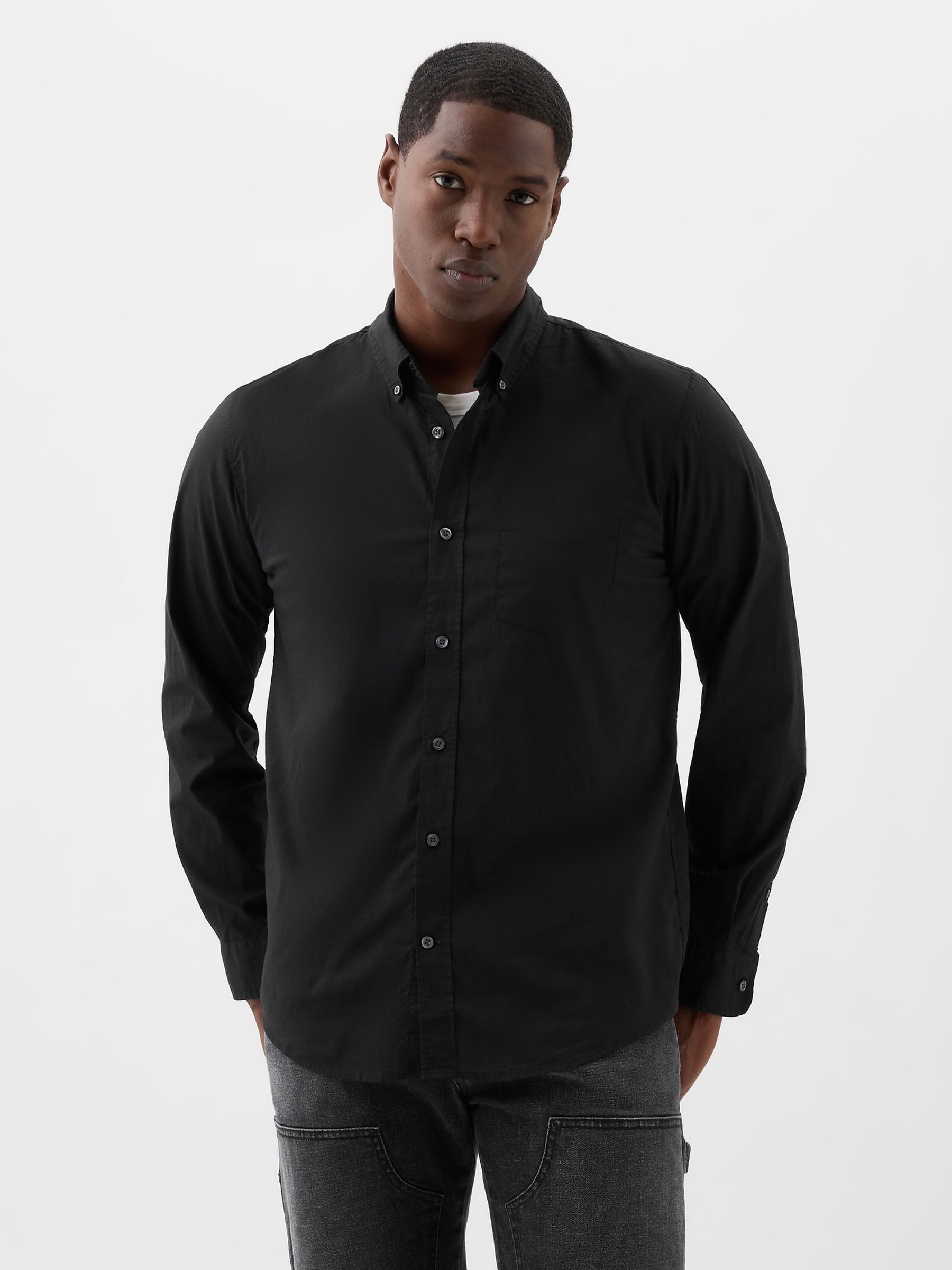 Black Stretch Poplin Shirt in Standard Fit - Image 1 of 4 Black Stretch Poplin Shirt in Standard Fit - Image 1 of 4
