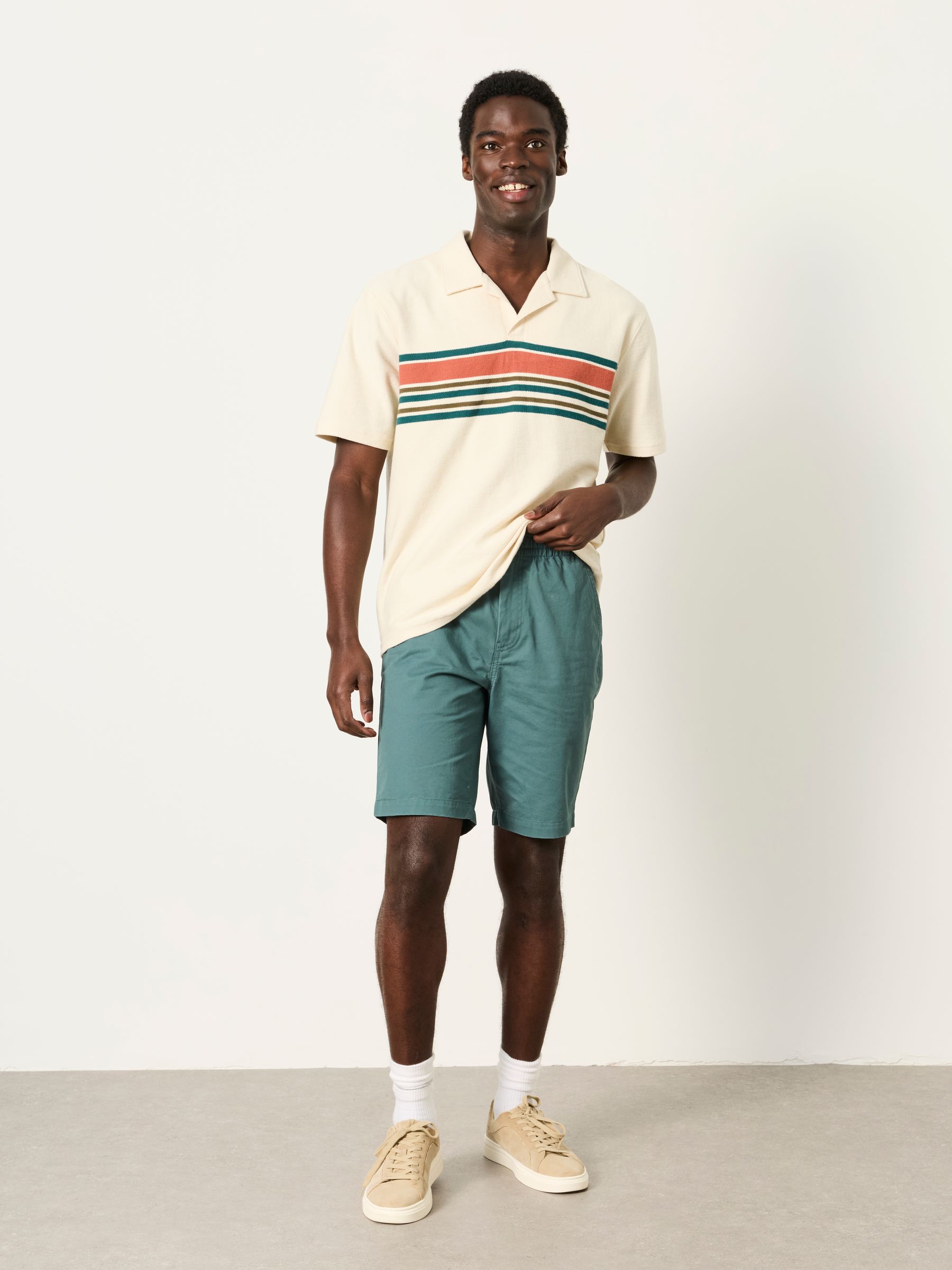 Selsey Jade Green Pull On Shorts - Image 4 of 7