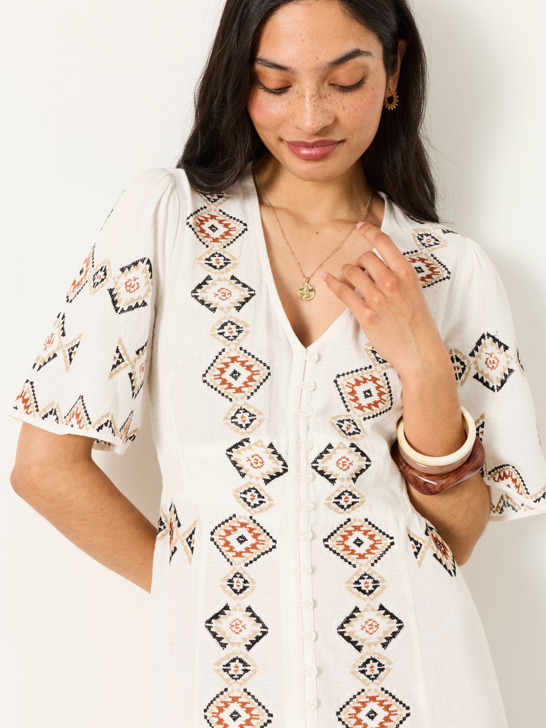 Solene Ivory Regular Embroidered Midi Dress - Image 3 of 7