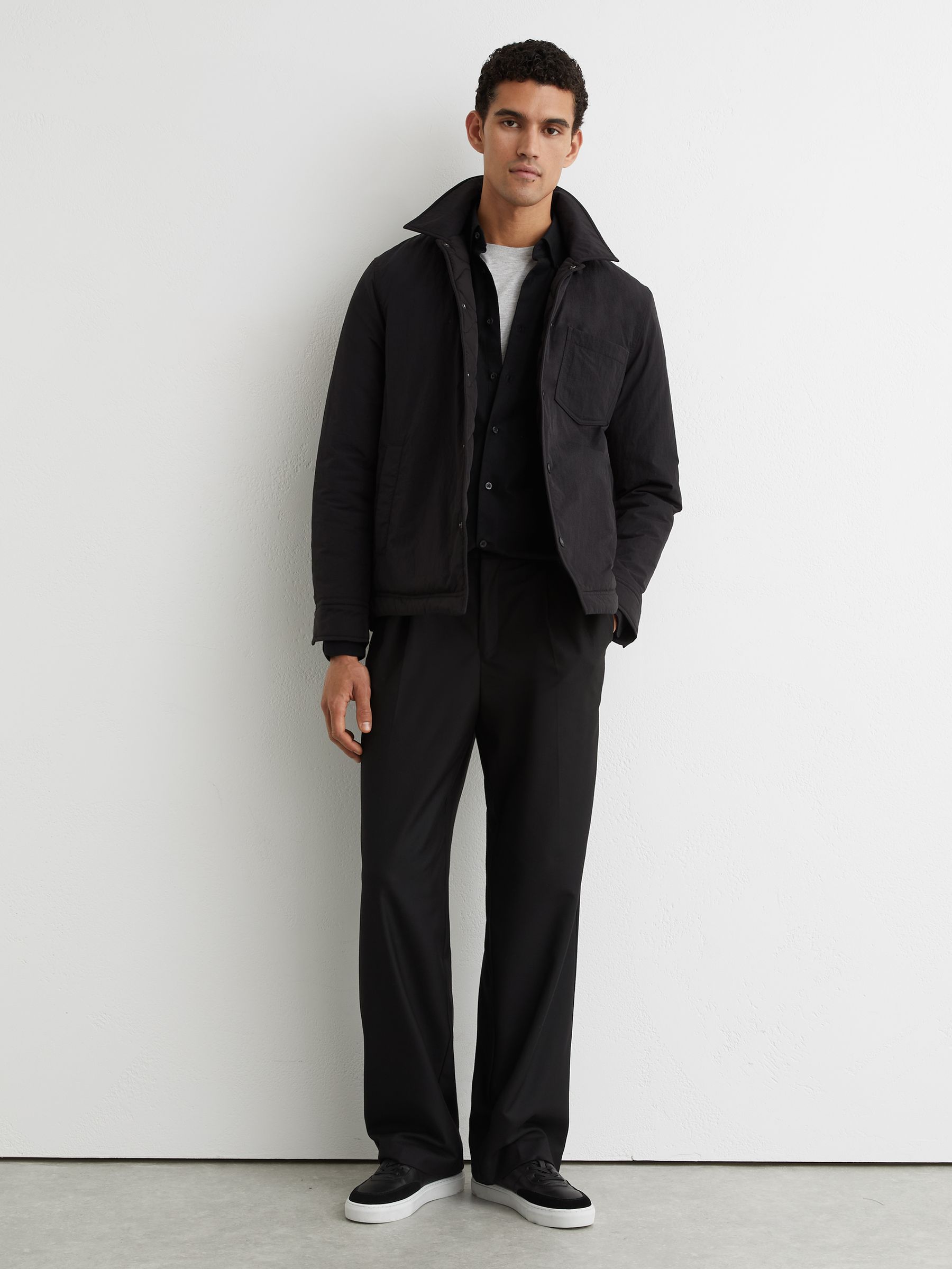 Shirt in Black - Image 3 of 7