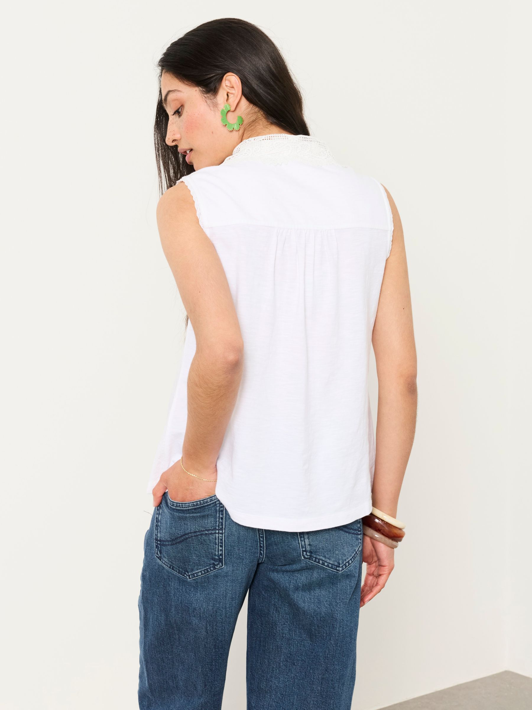 Sarah White Sleeveless Jersey Shirt - Image 2 of 5