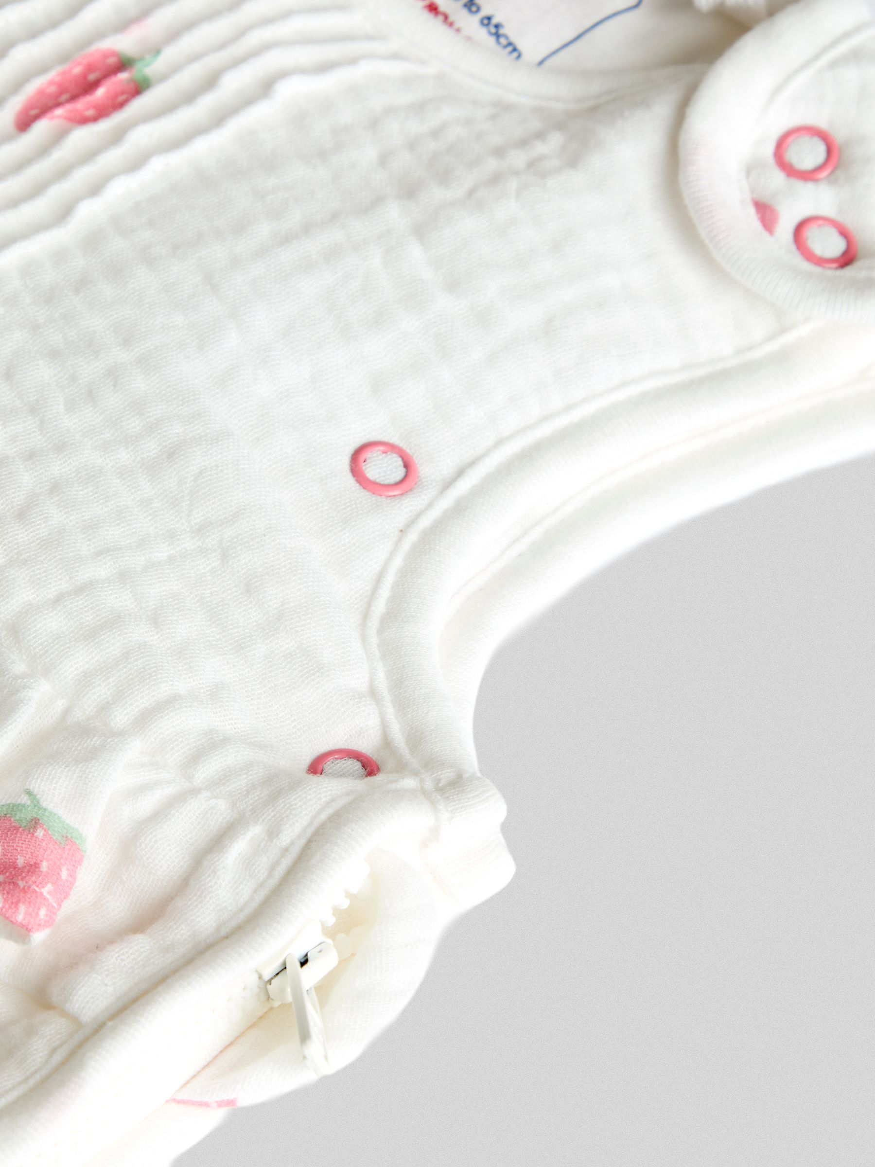 White Strawberry Print Muslin Sleep Bag - Image 4 of 4