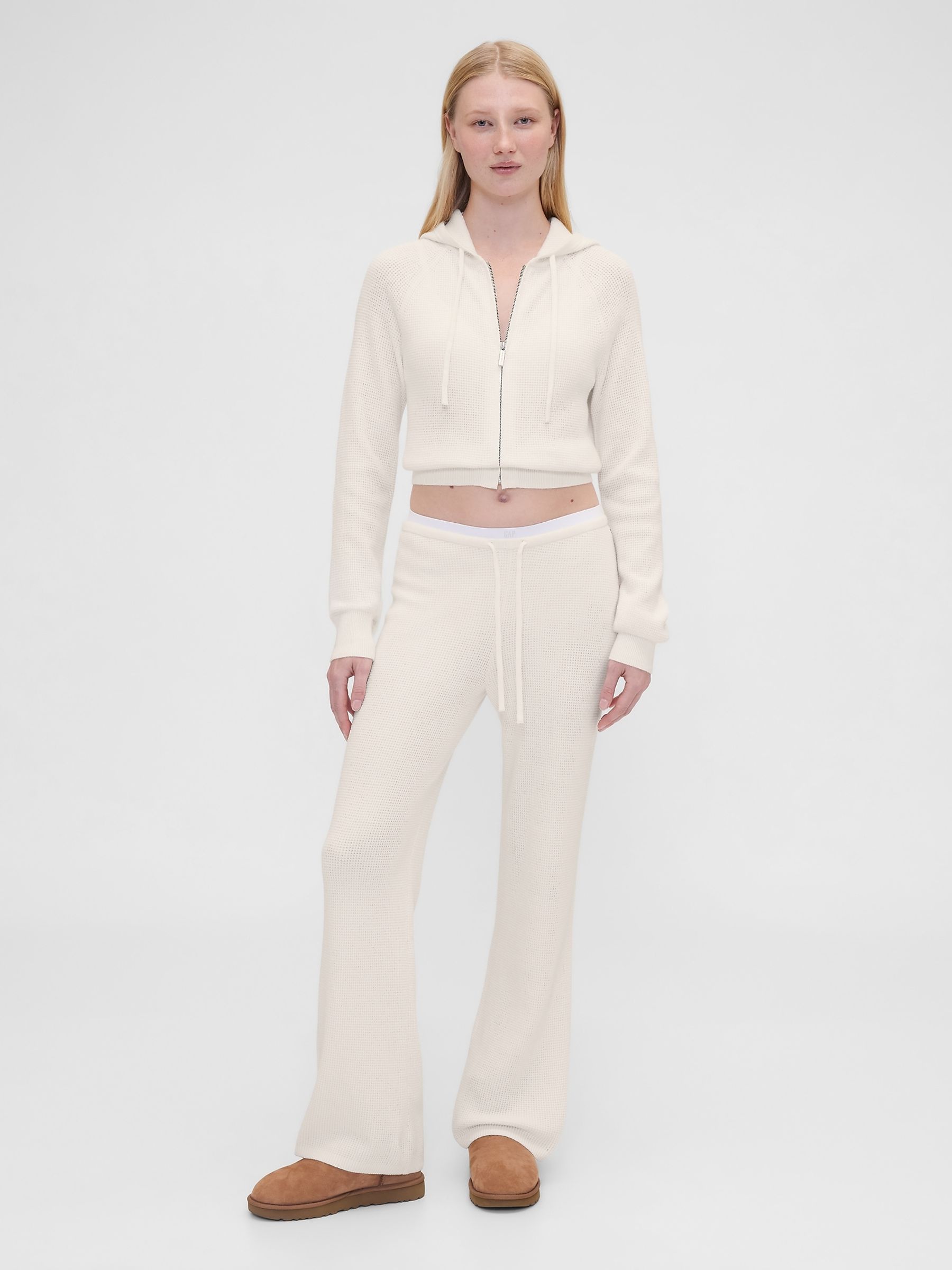 Gap X Summer Fridays Cream CashSoft Waffle Crop Hoodie - Image 3 of 6