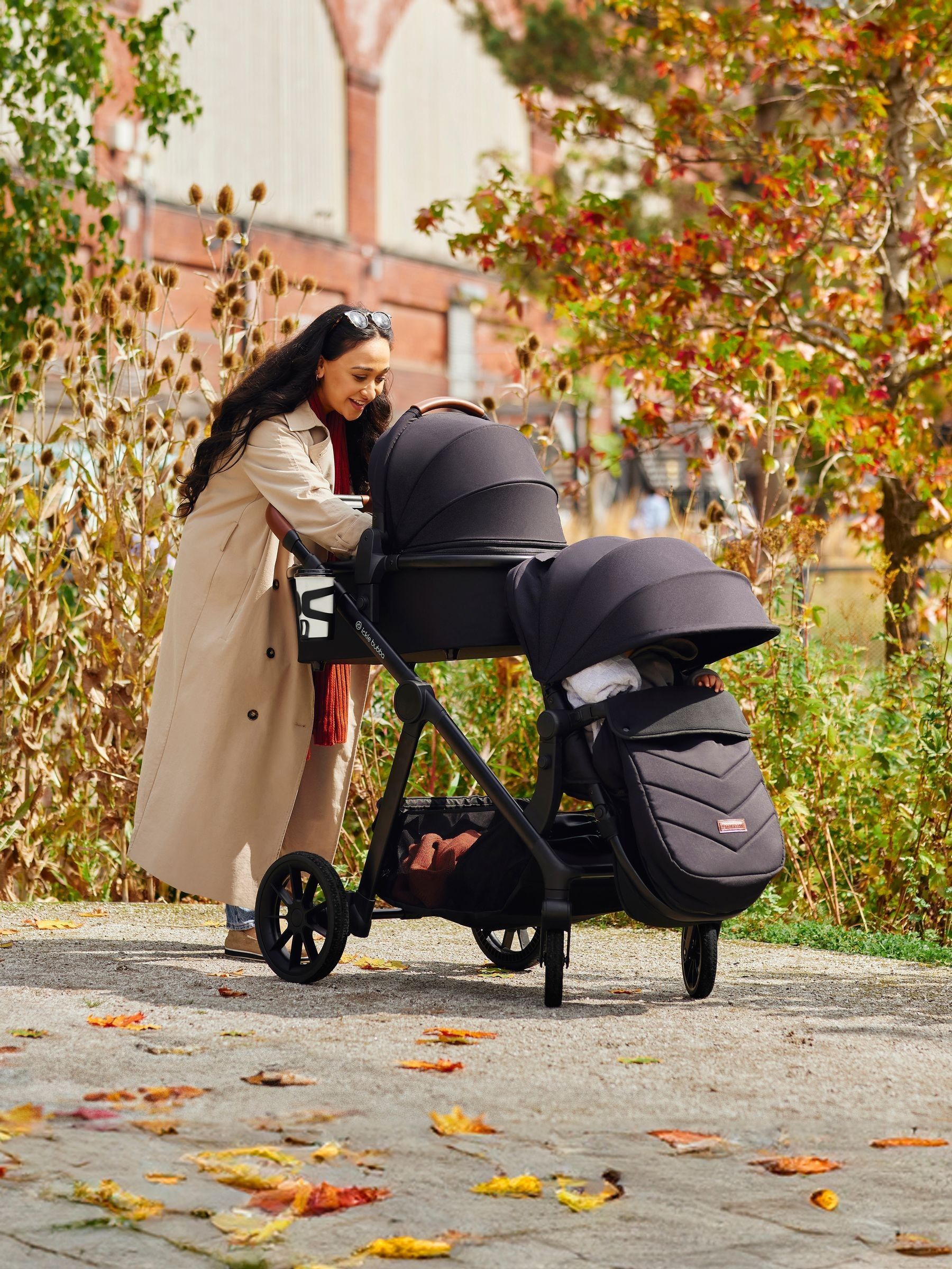 Ickle Bubba Black 14 Piece Virgo Travel System with iSize Cirrus Car Seat - Image 1 of 6