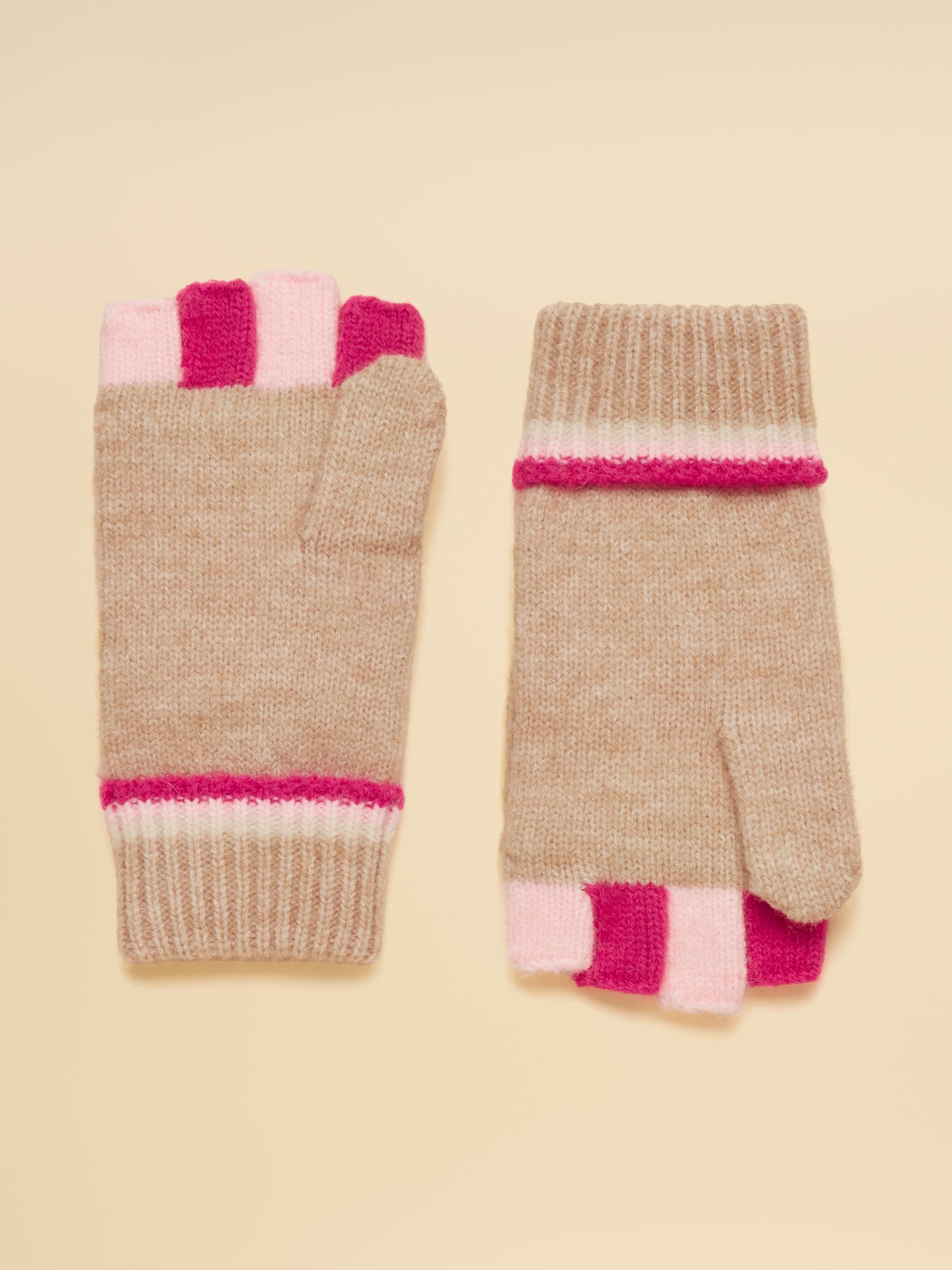 Kids' Fold-Over Oat Cat Character Gloves - Image 2 of 4