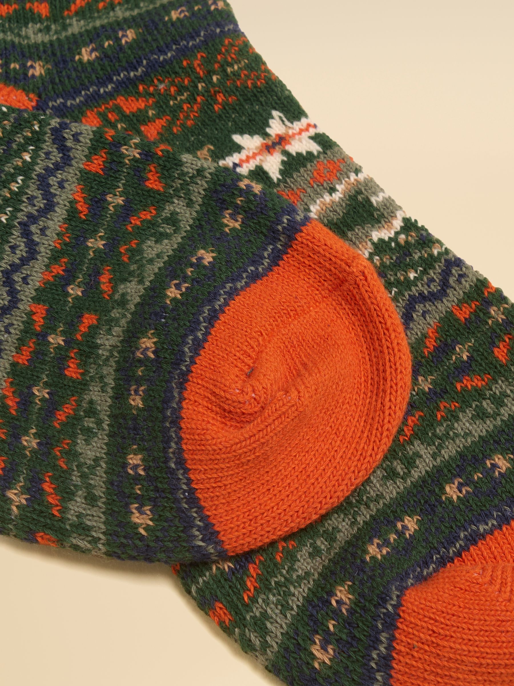 Men's Alby Green & Orange Fairisle Socks - Image 3 of 3