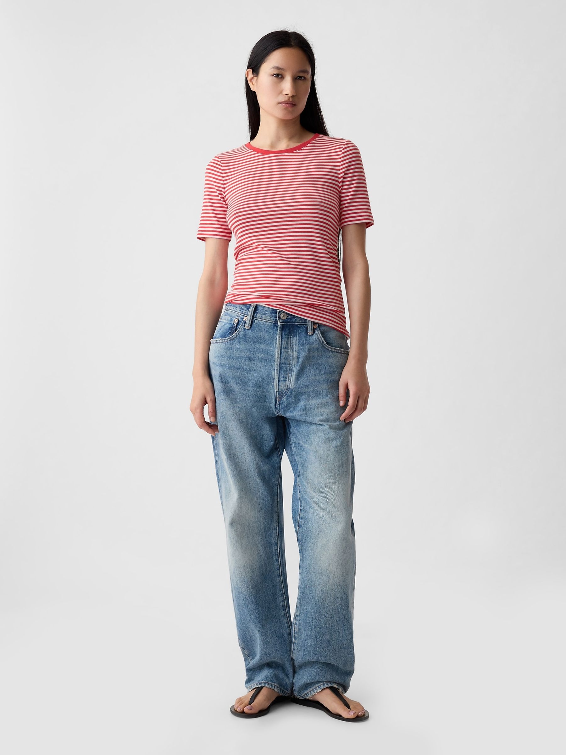 Red Modern Crew Neck Short Sleeve T-Shirt - Image 3 of 4