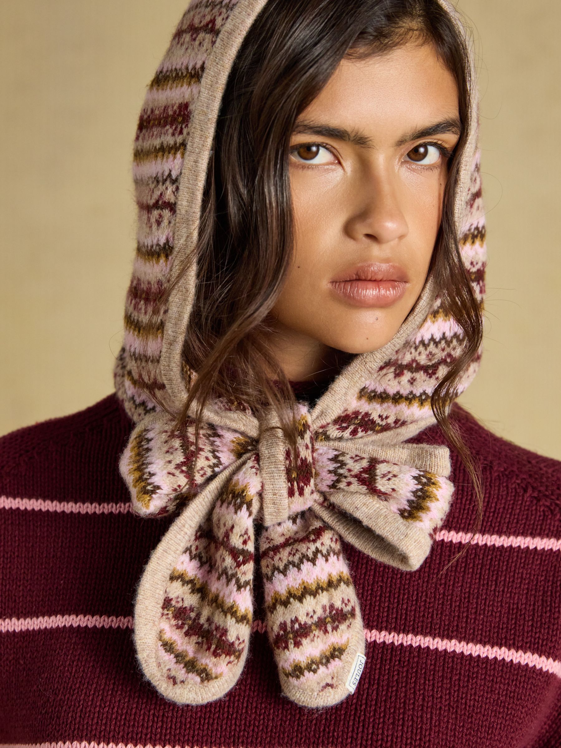 Knitted Oat Fairisle Hooded Scarf - Image 4 of 8