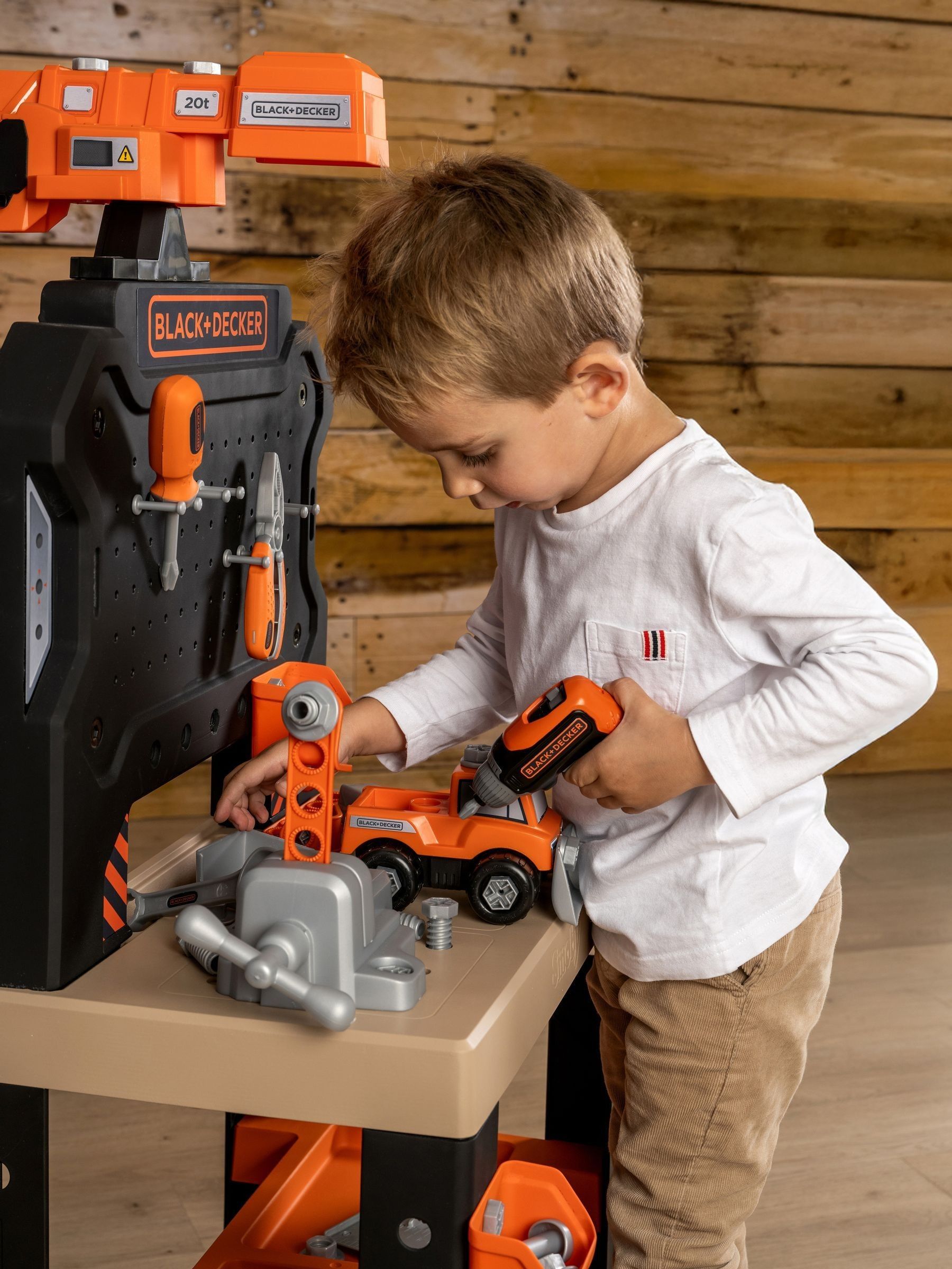 Smoby Black and Decker Builder Workbench - Image 2 of 6