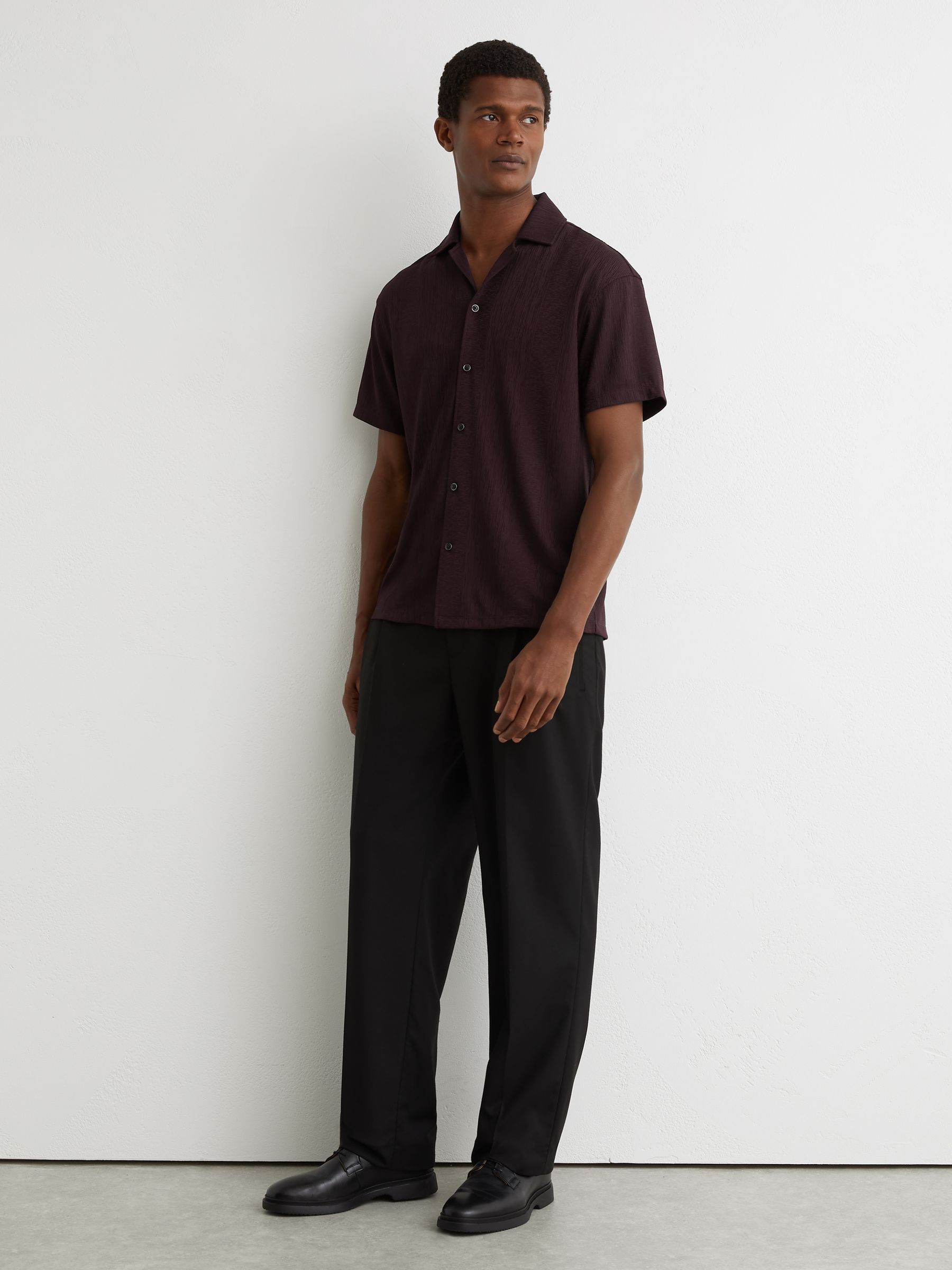 Jacquard-Stripe Cuban-Collar Shirt in Cherry Red - Image 4 of 6