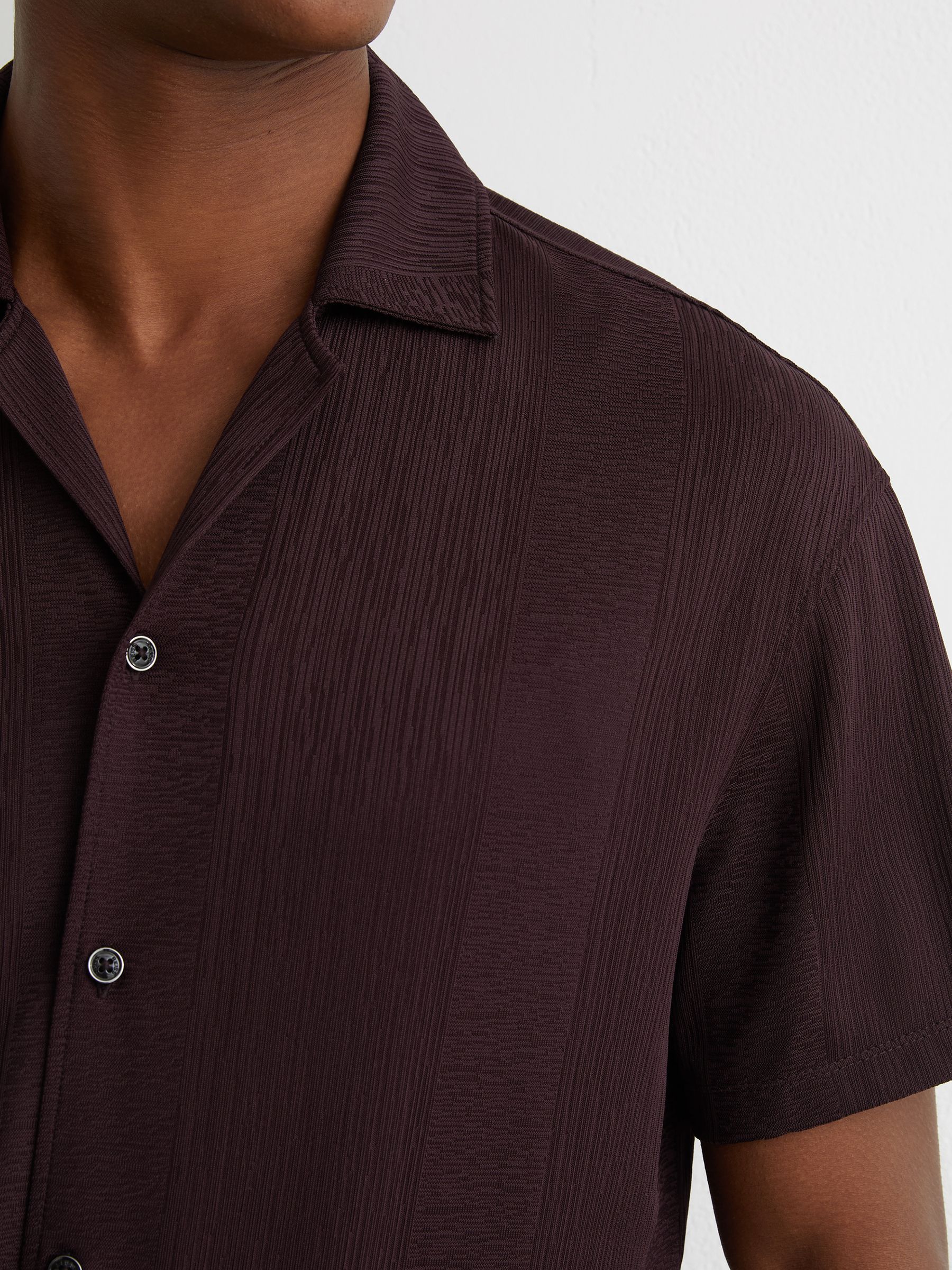 Jacquard-Stripe Cuban-Collar Shirt in Cherry Red - Image 5 of 6