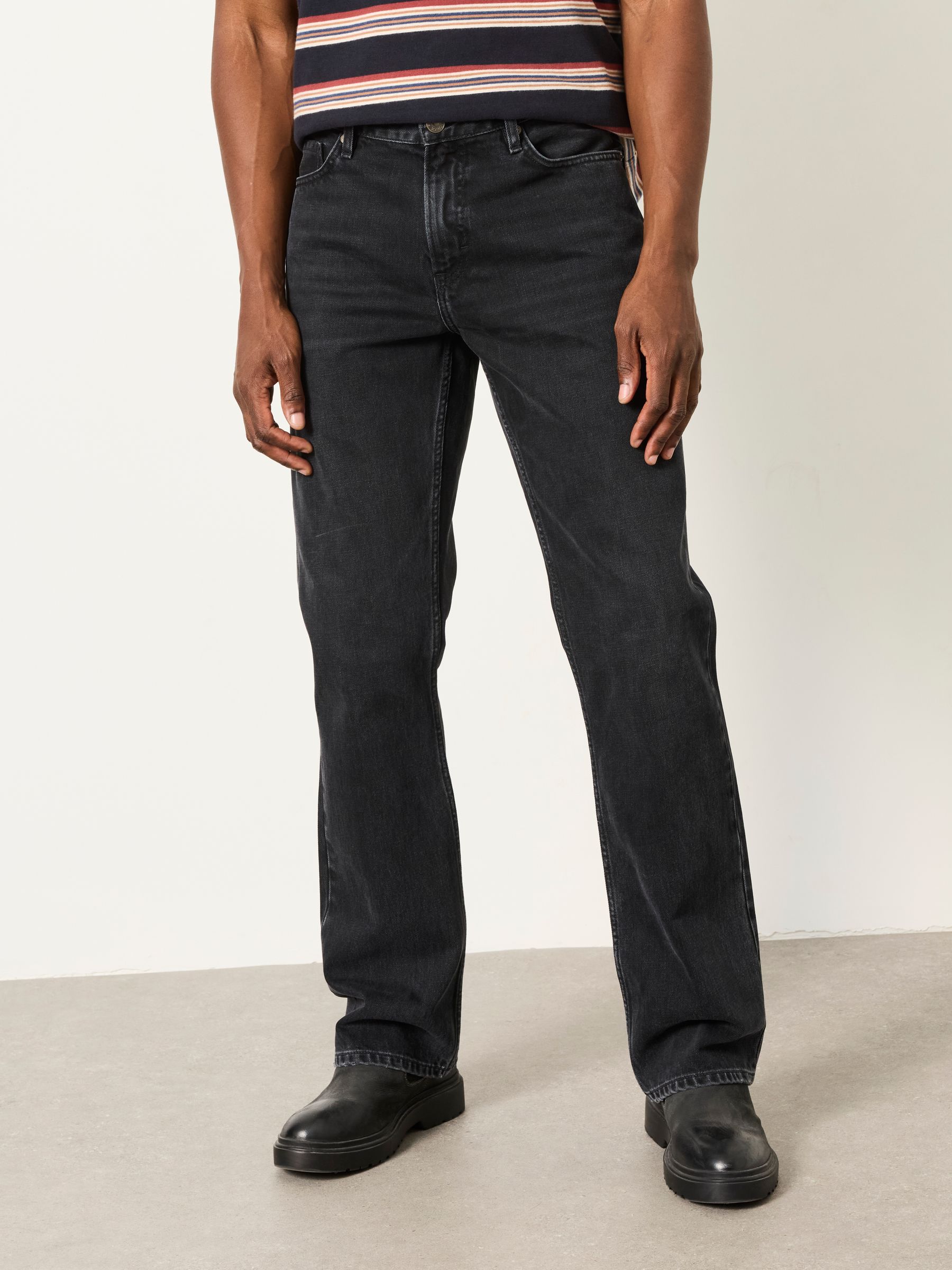 Bootcut Jeans