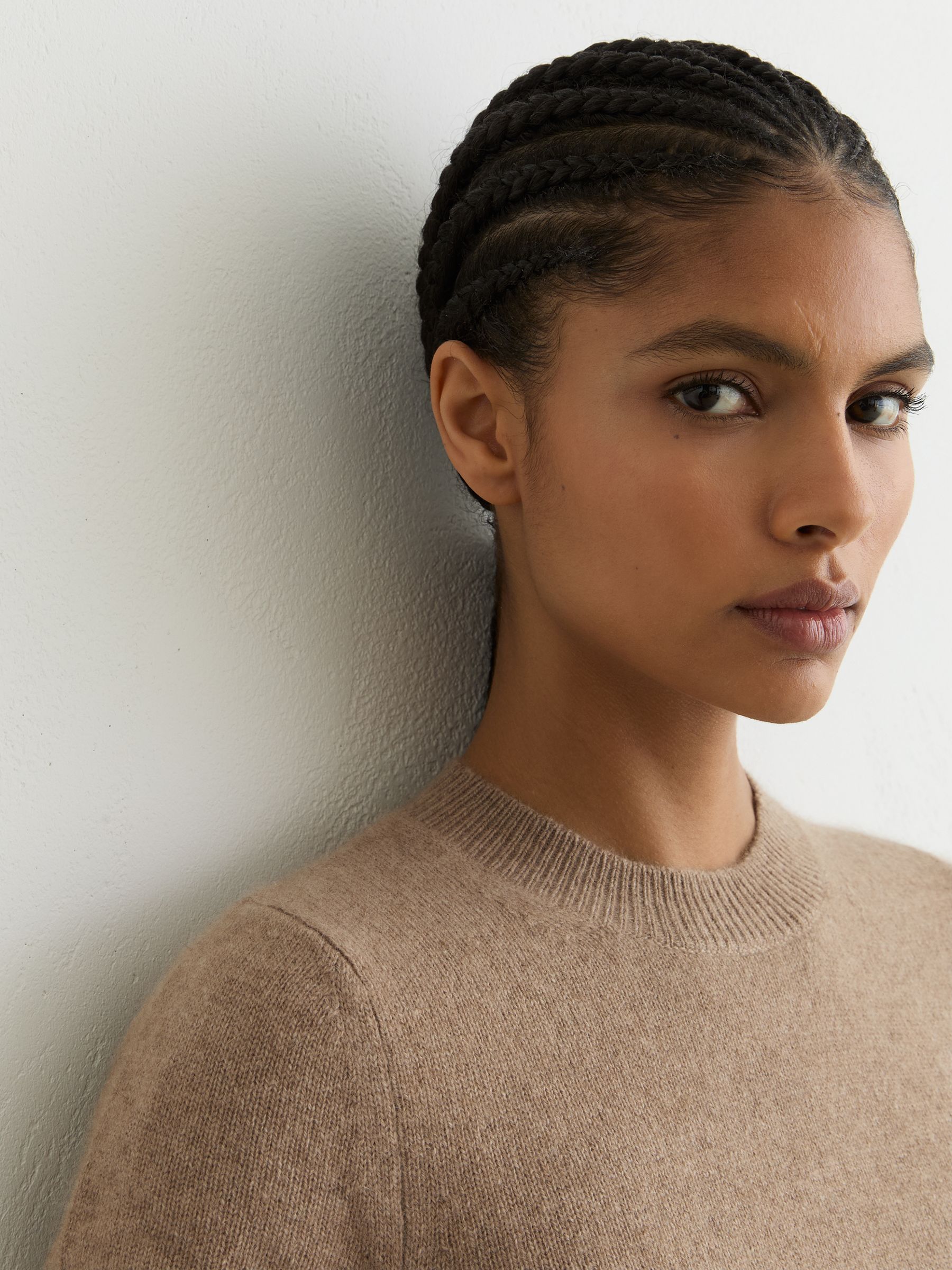 100% Cashmere Crew Neck T-Shirt in Taupe Neutral - Image 4 of 6