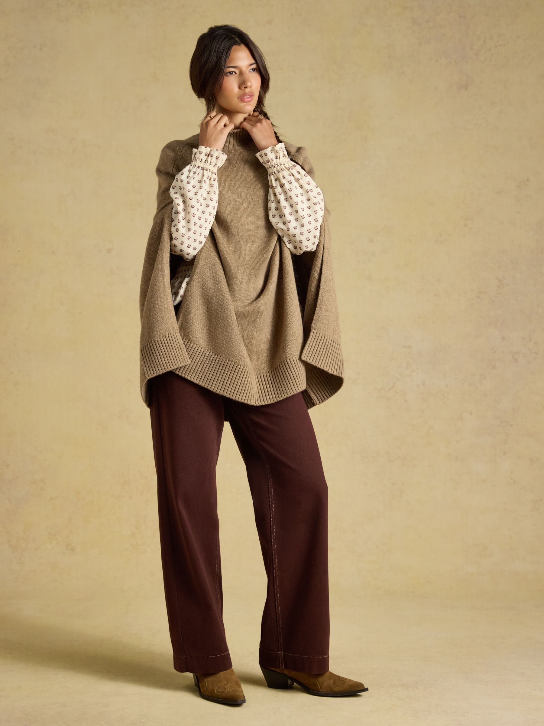 High Rise Brown Wide Leg Jean - Image 4 of 6