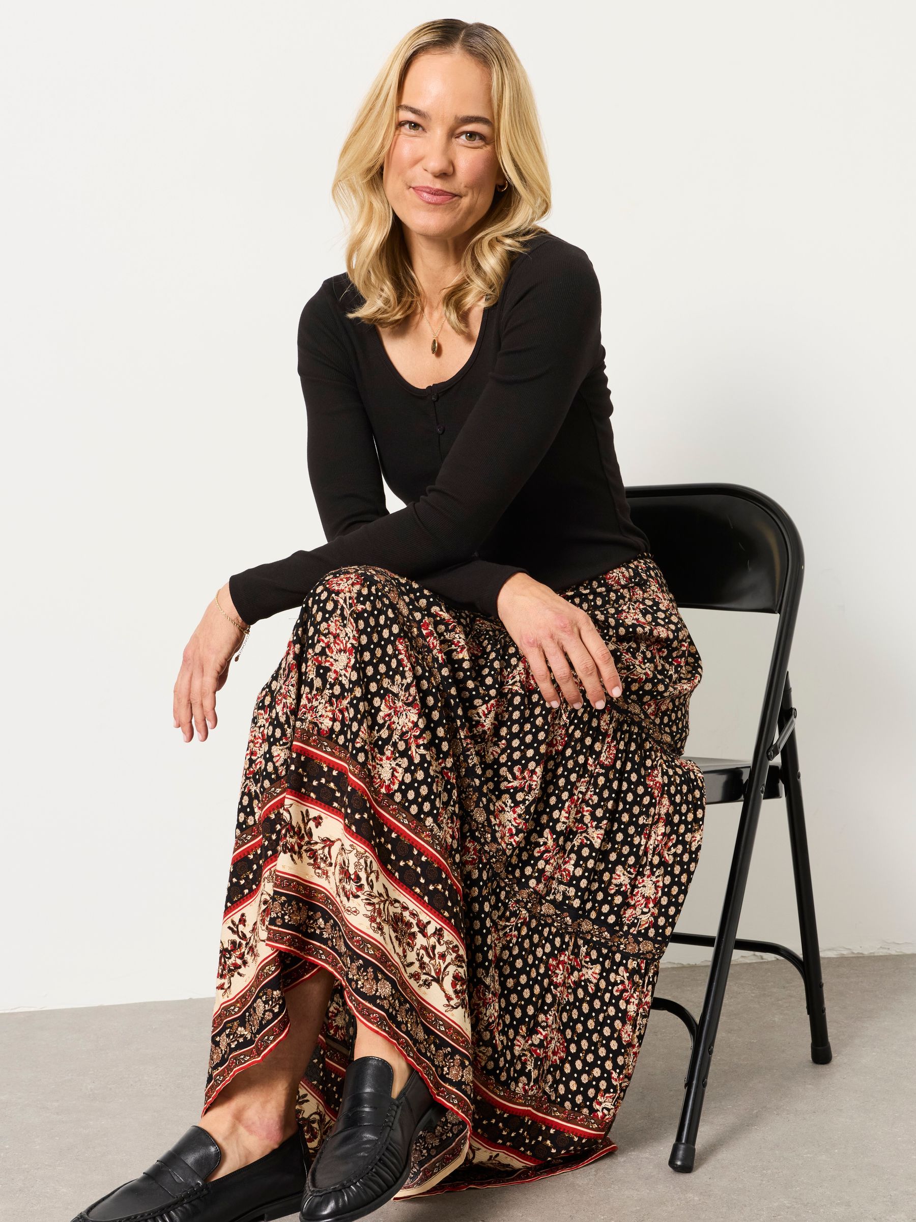 Jayla Black Linear Sketch Floral Maxi Skirt - Image 5 of 6