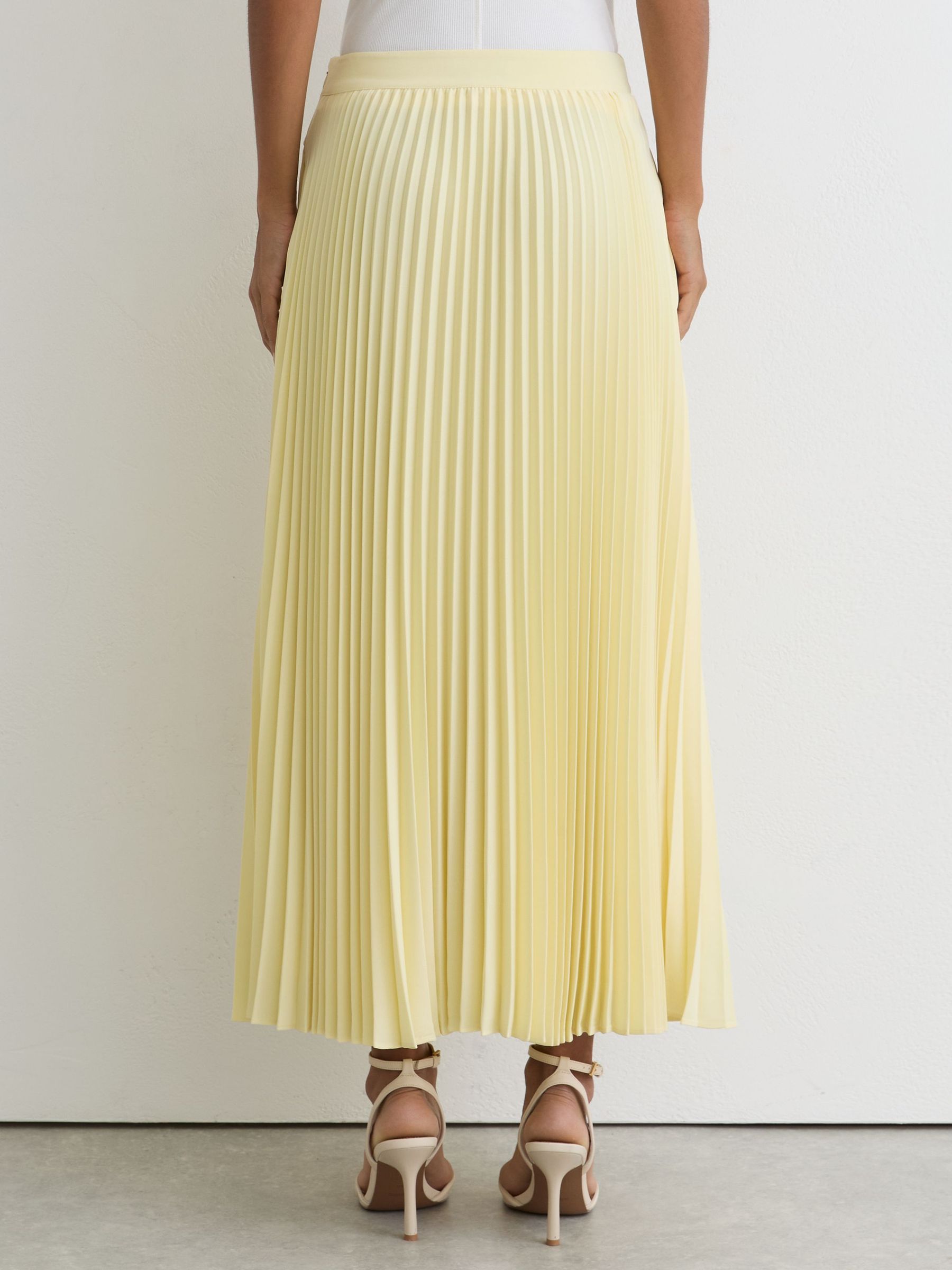 Pleated Belted Midi Skirt in Yellow - image 3