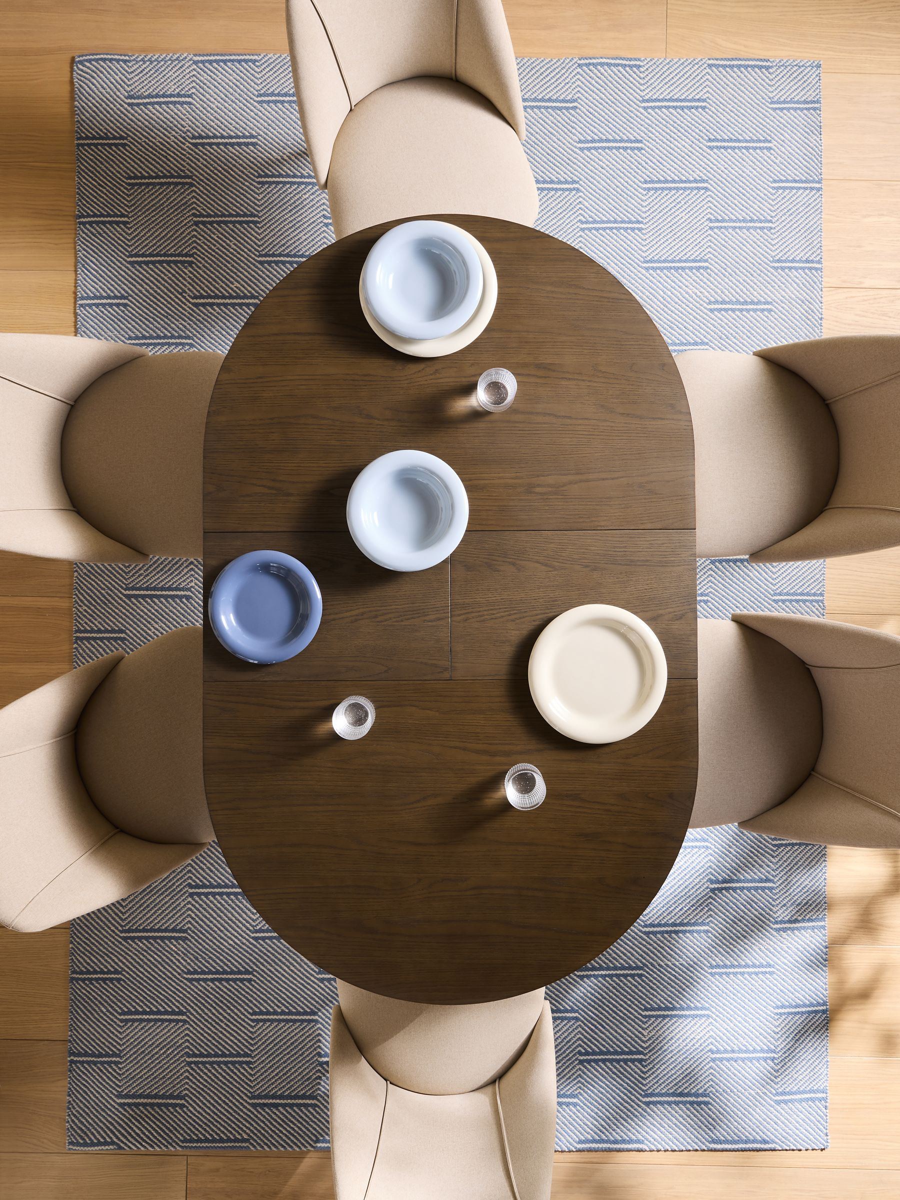 Deauville 4 to 6 Seater Oval Extending Dining Table in Dark Stain - Image 3 of 7