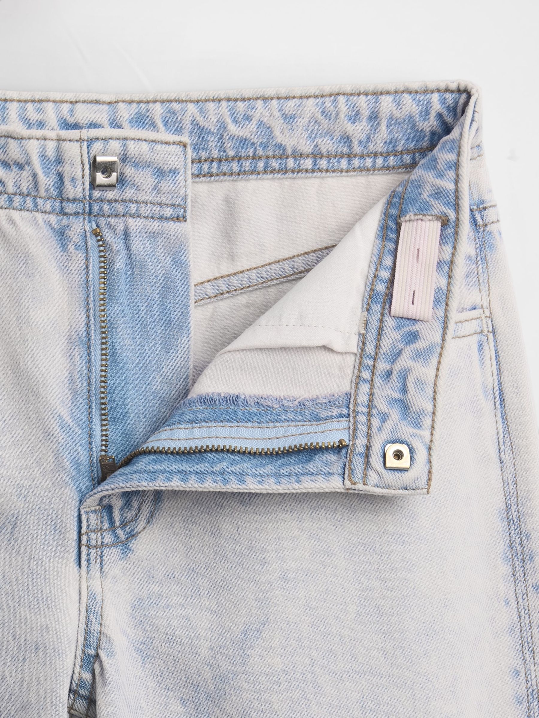Light Wash Blue High Waisted Easy Horseshoe Jeans - Image 5 of 5