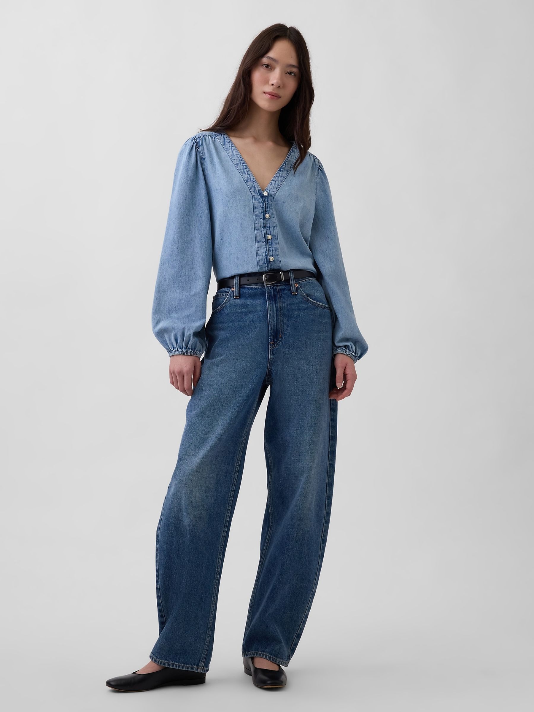 Light Wash Denim Puff-Sleeve Top - Image 4 of 5