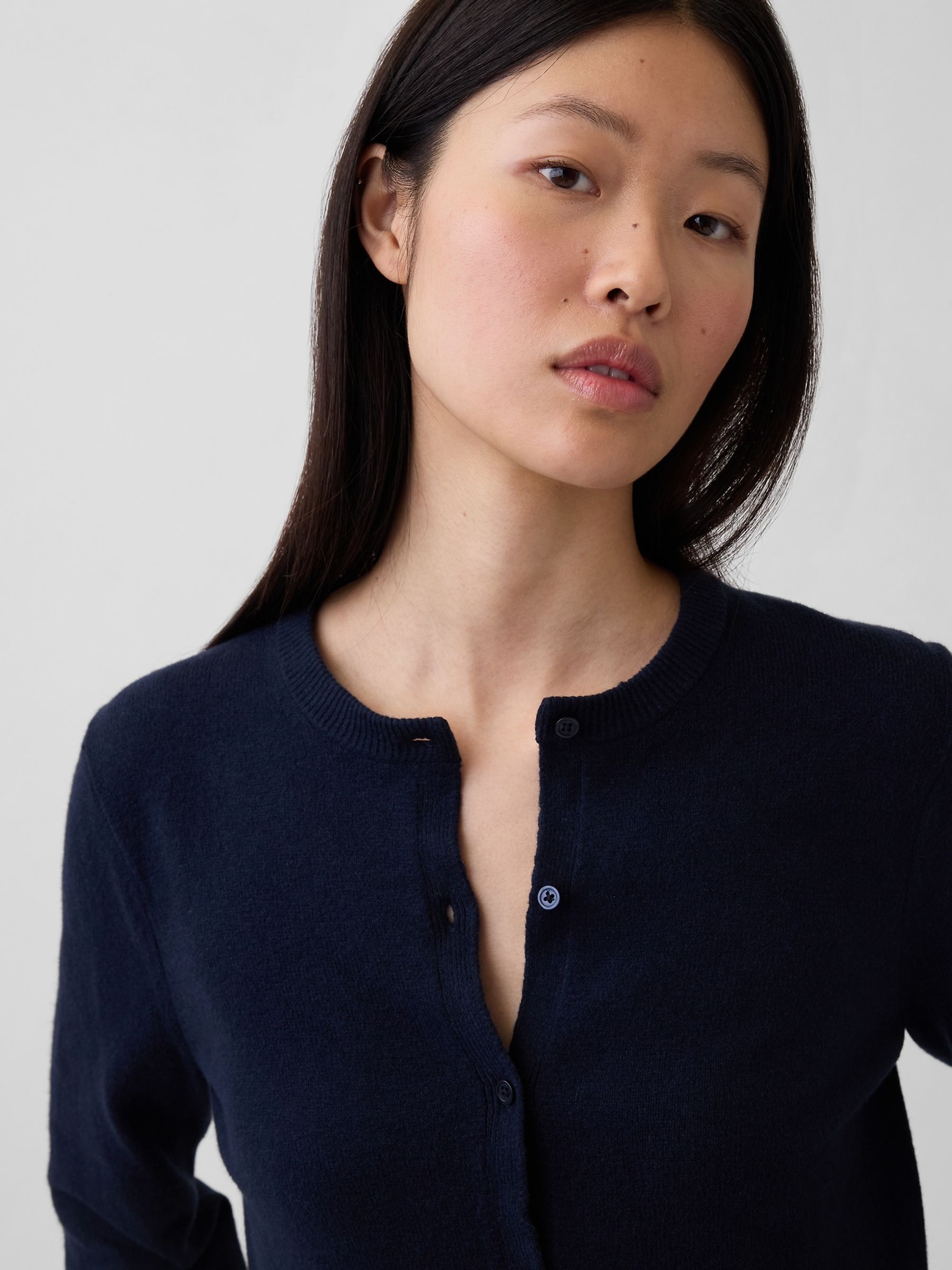 CashSoft Navy Cropped Cardigan - Image 4 of 4 CashSoft Navy Cropped Cardigan - Image 4 of 4