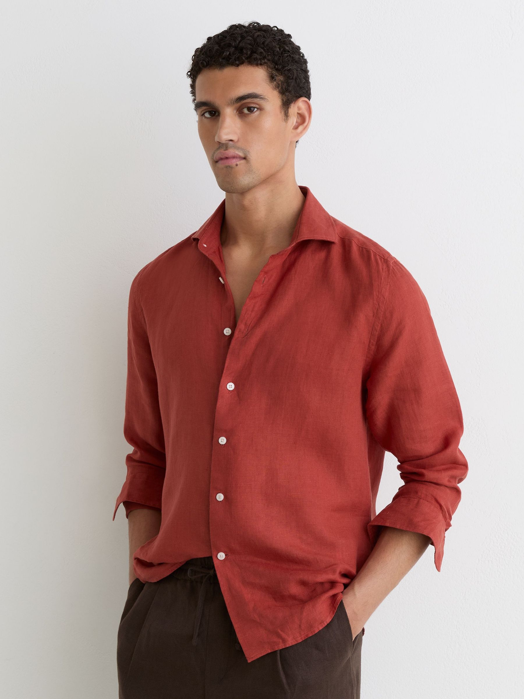 Linen Cutaway-Collar Regular-Fit Shirt in Brick Red - image 2