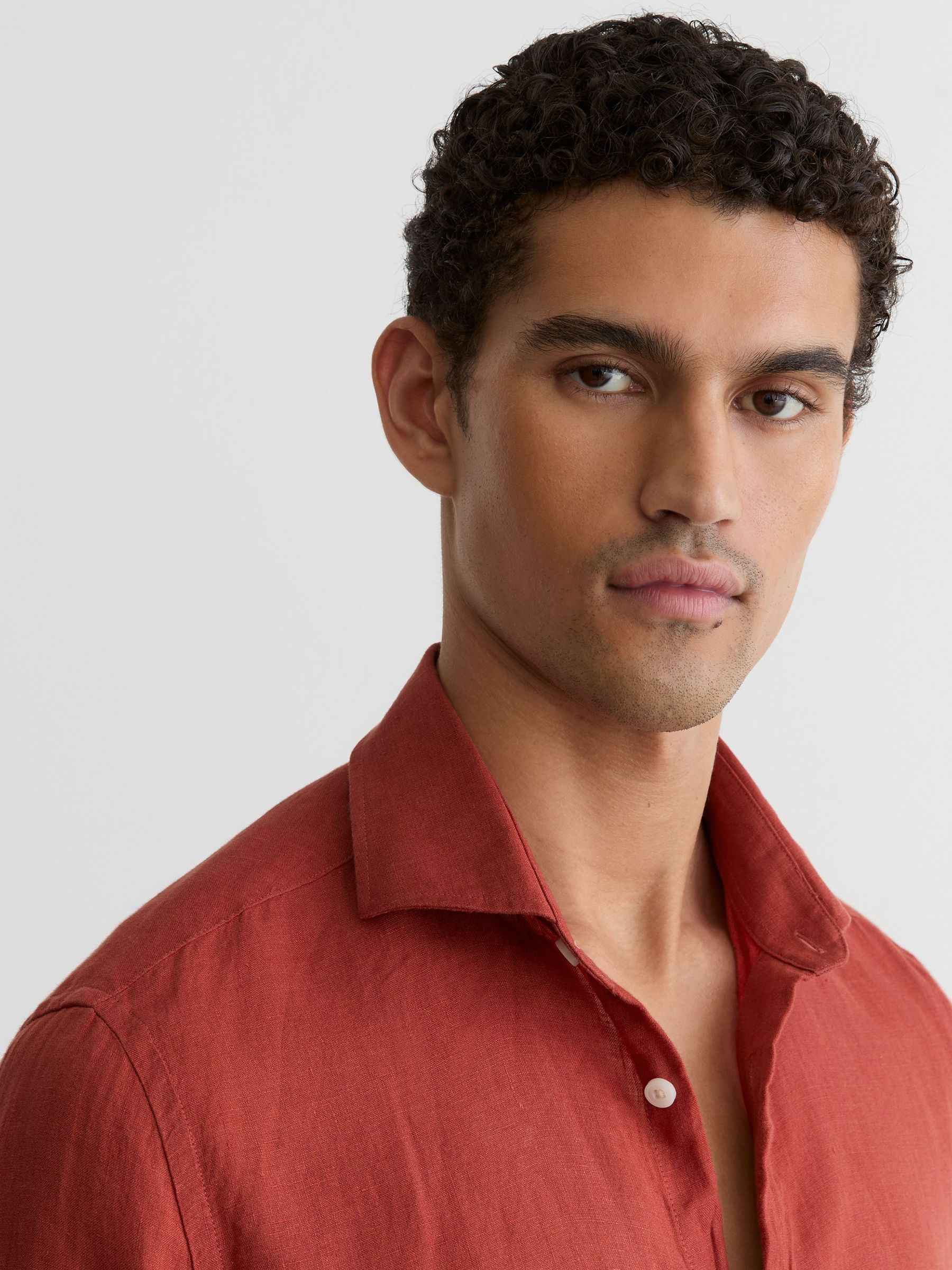 Shirt in Brick Red - Image 4 of 7