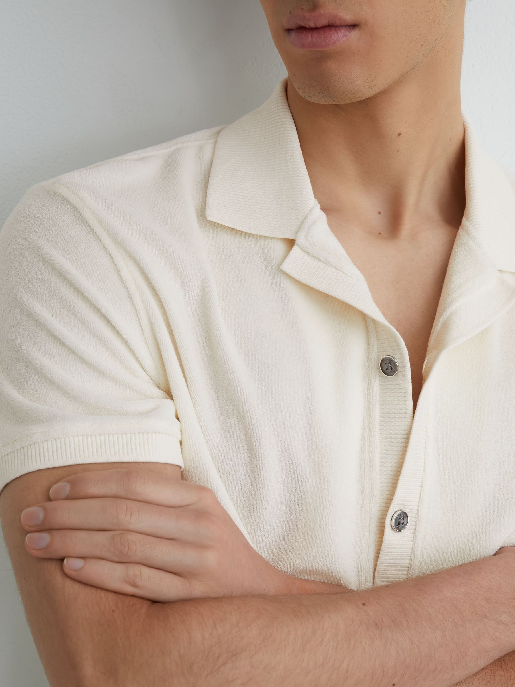 Towelling Short-Sleeve Shirt in White - Image 1 of 5