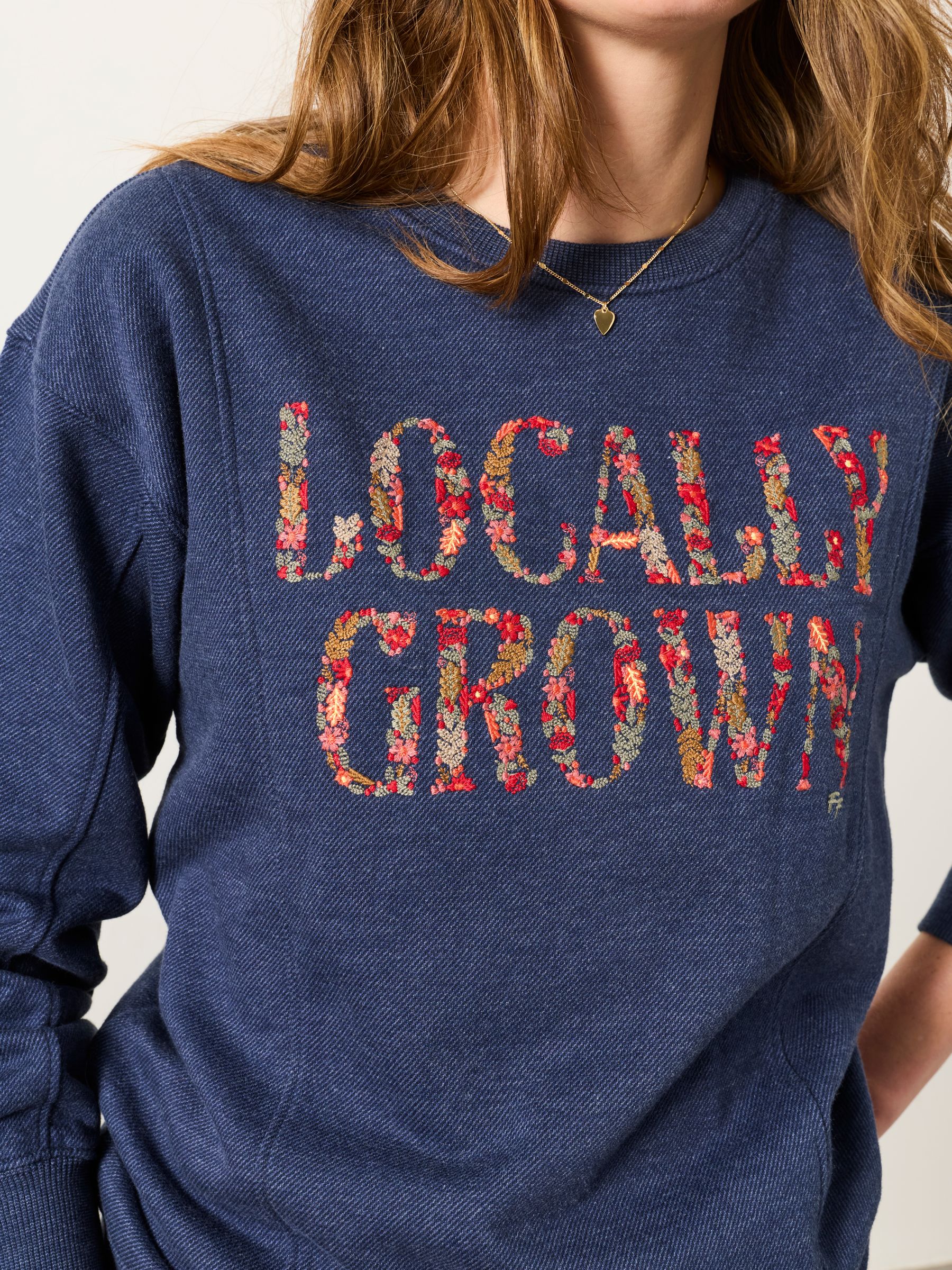 Locally Grown Graphic Crew Sweat Top in Navy - Image 3 of 6