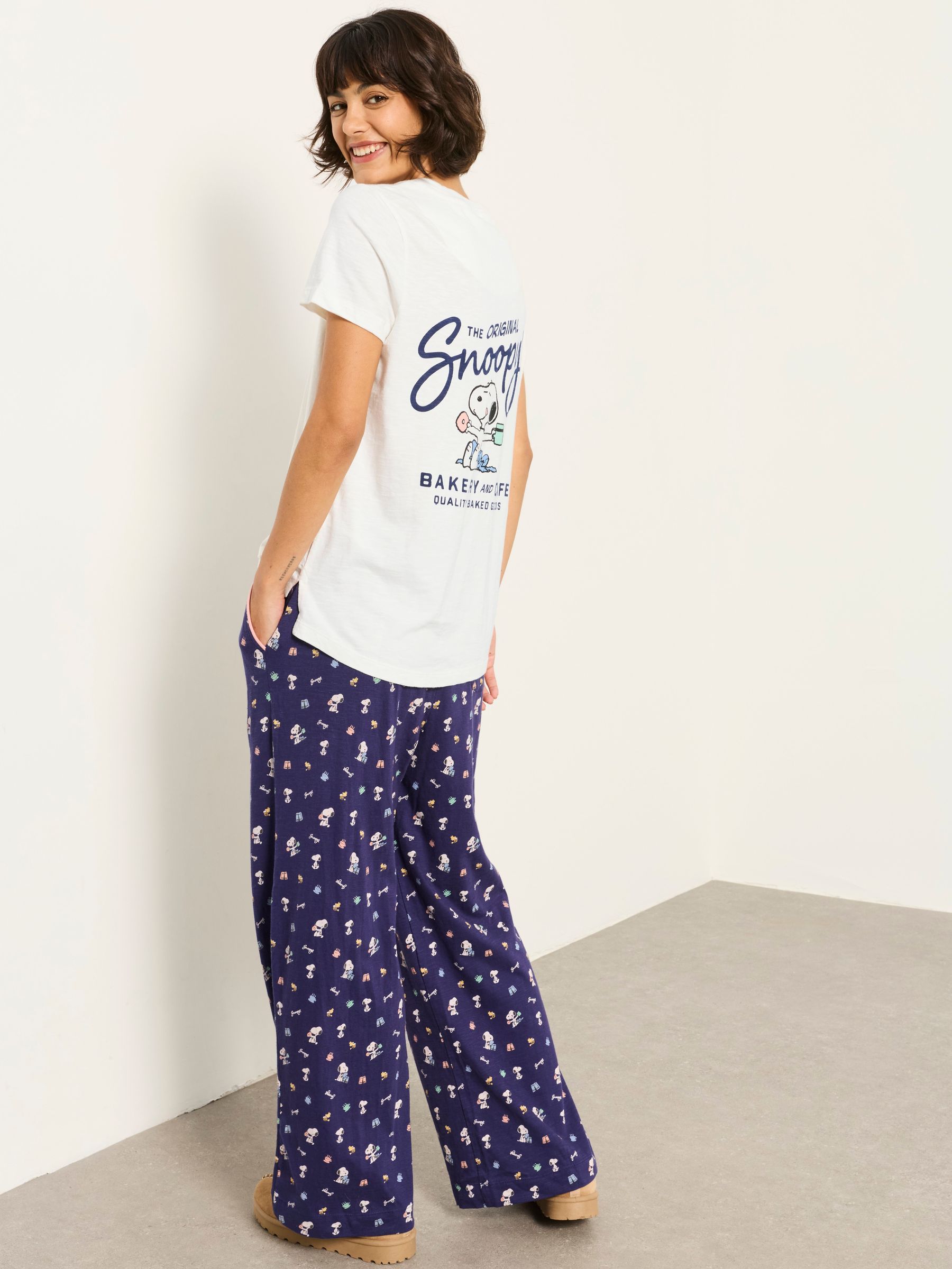 Navy Blue Cafe Snoopy Pant and Tee Pyjama Set - Image 2 of 7
