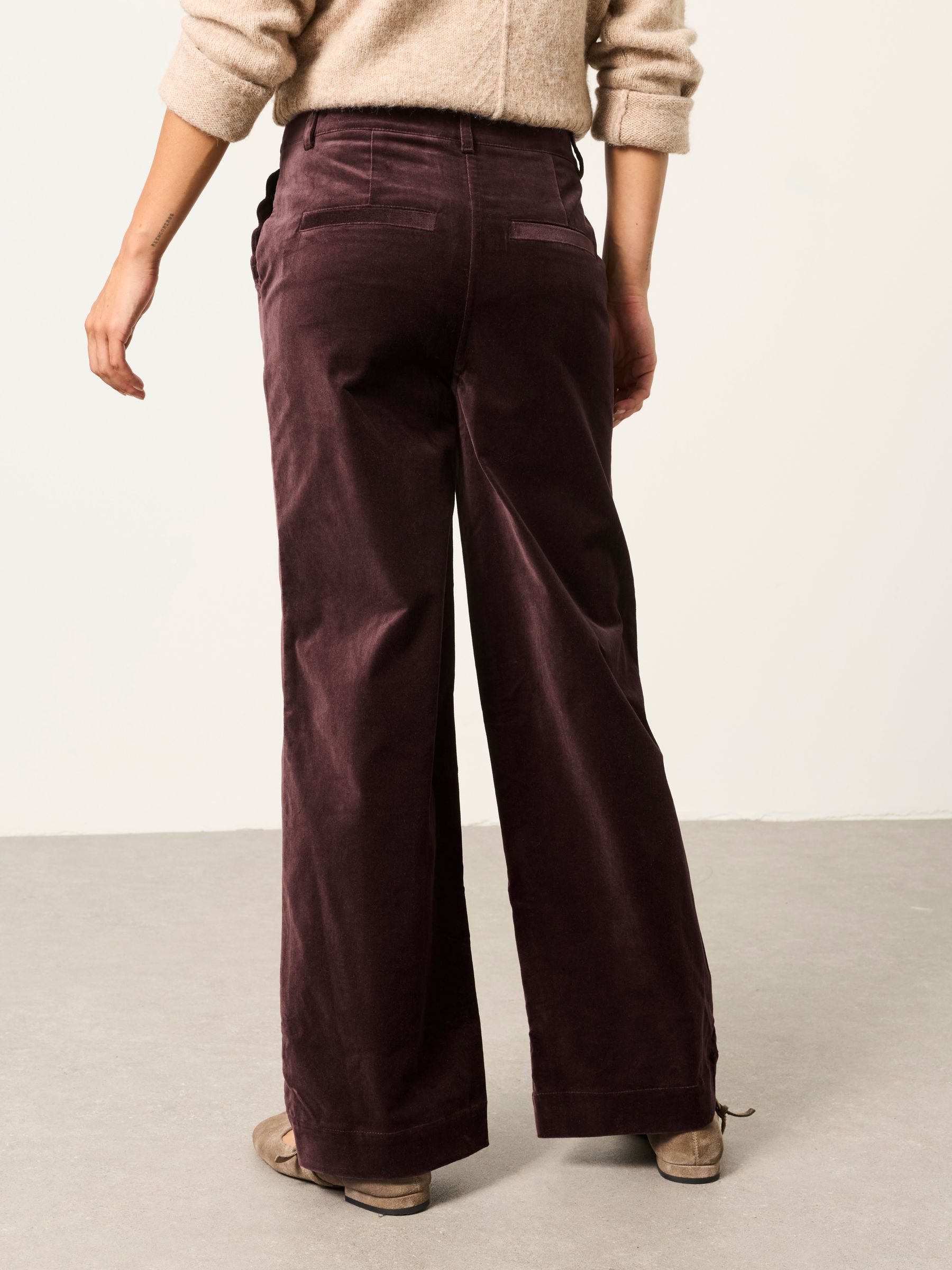 Hove Brown Velvet Wide leg Trousers - Image 5 of 6