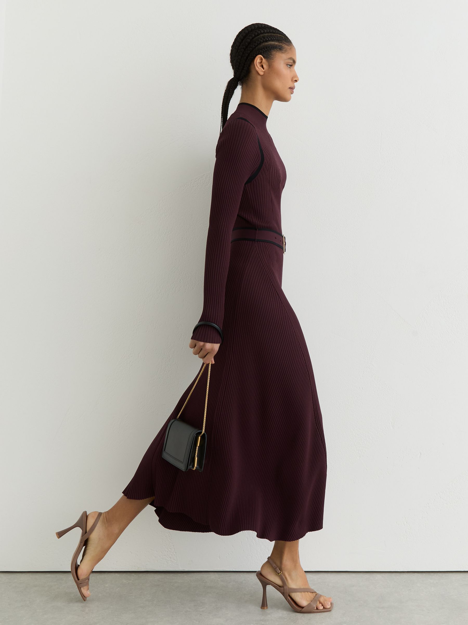 Colour-Block Rib-Knit Midi Dress in Burgundy/Black - Image 4 of 6
