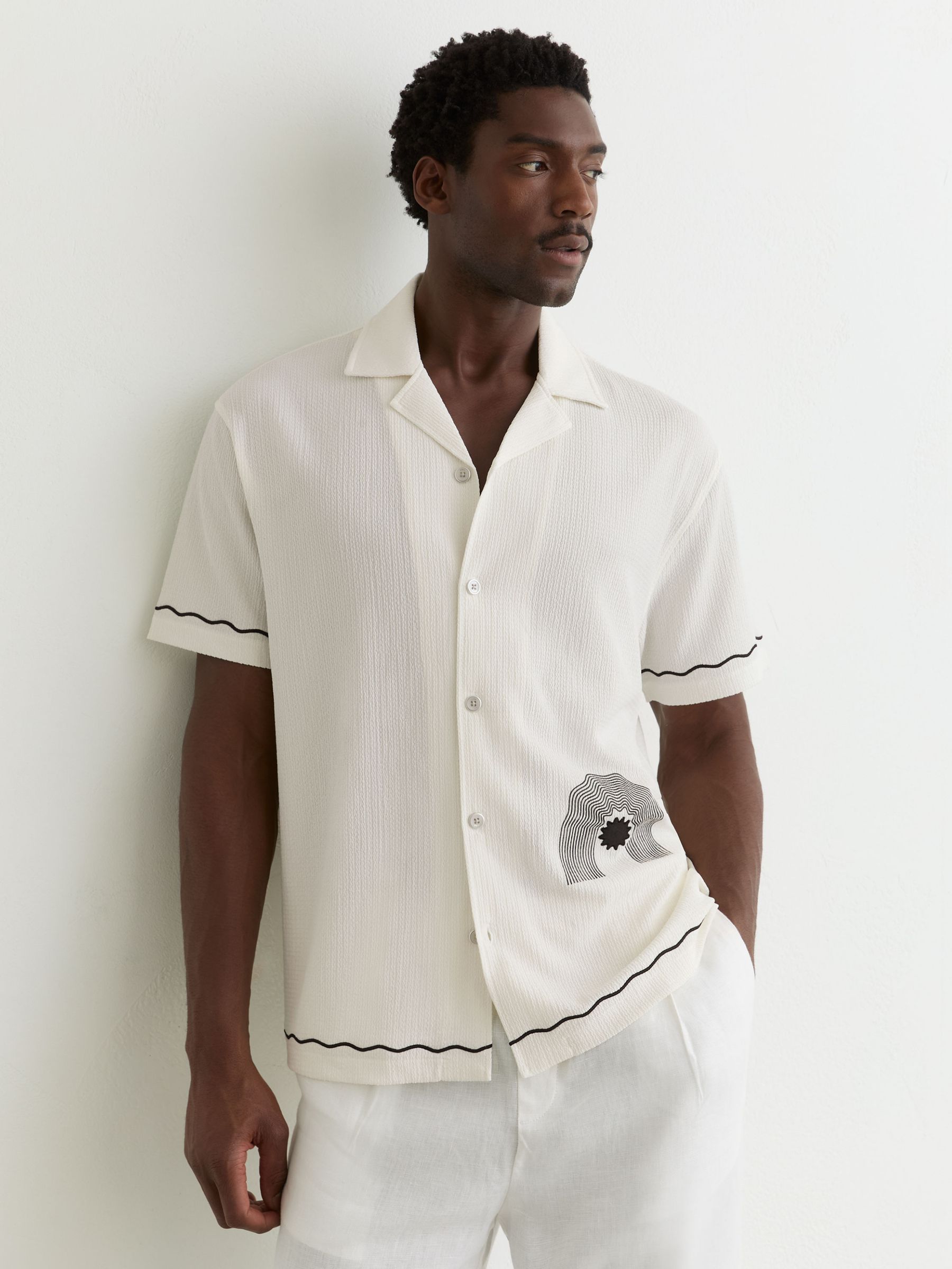 Textured Motif-Print Cuban-Collar Shirt in White - Image 1 of 7