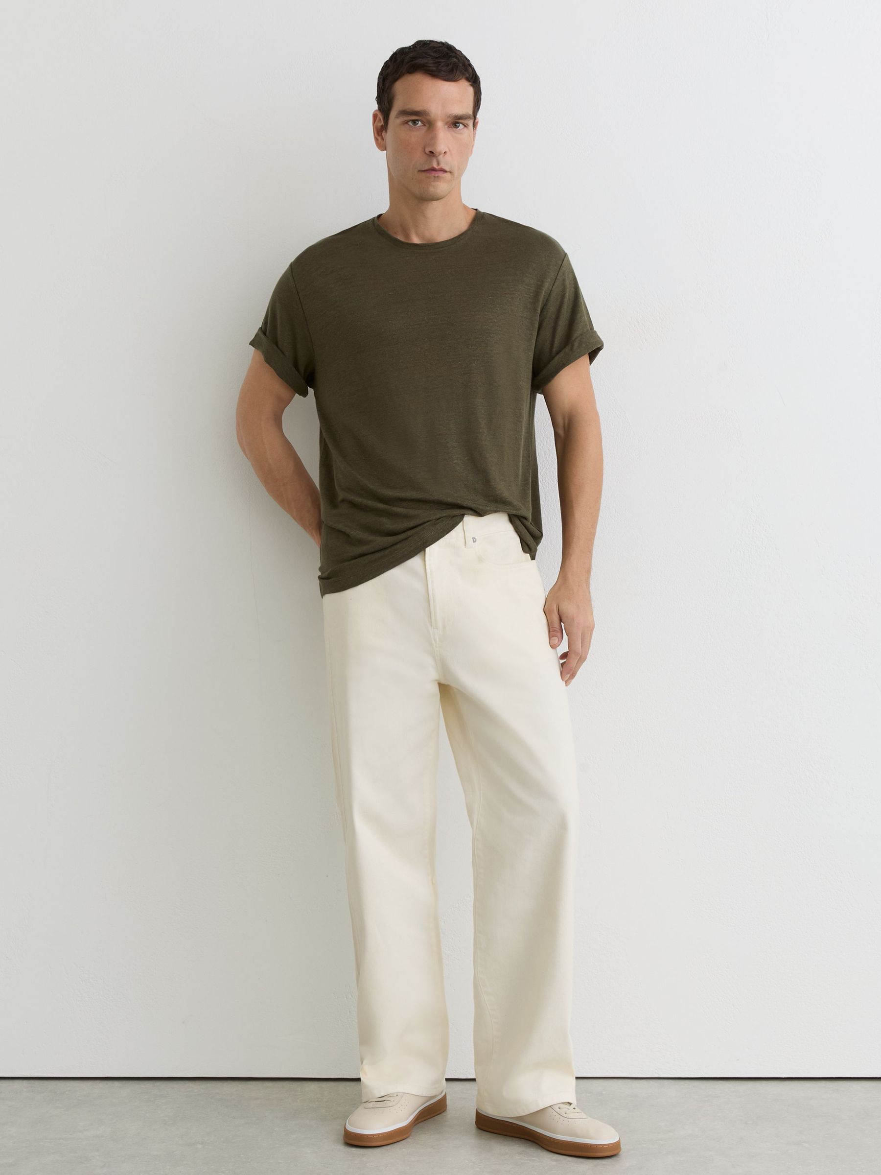 Relaxed-Fit Crew-Neck T-Shirt in Thyme Green - Image 3 de 7