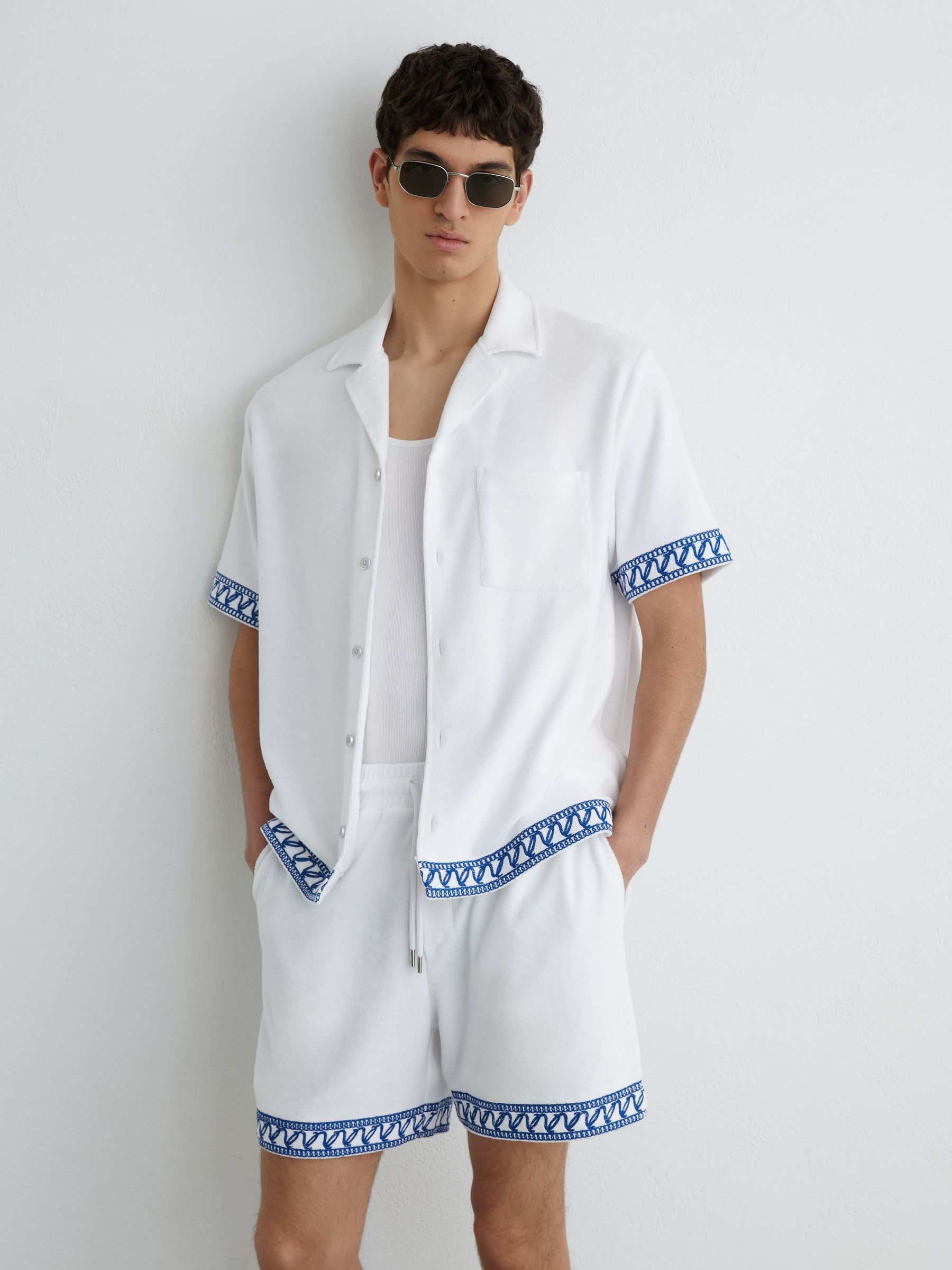 Shorts in White - Image 3 of 7