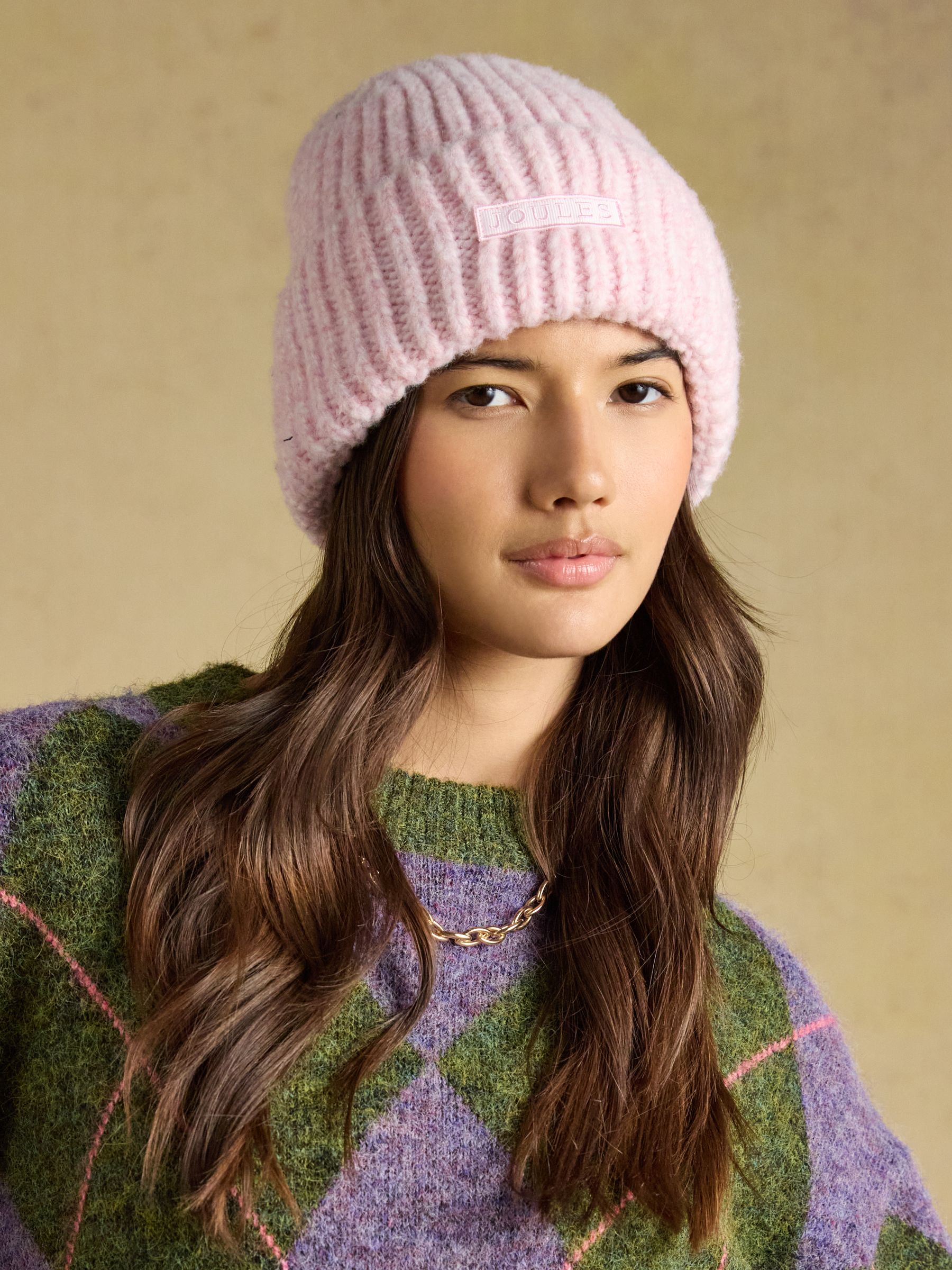 Chunky Light Pink Knitted Beanie - Image 2 of 7 Chunky Light Pink Knitted Beanie - Image 2 of 7