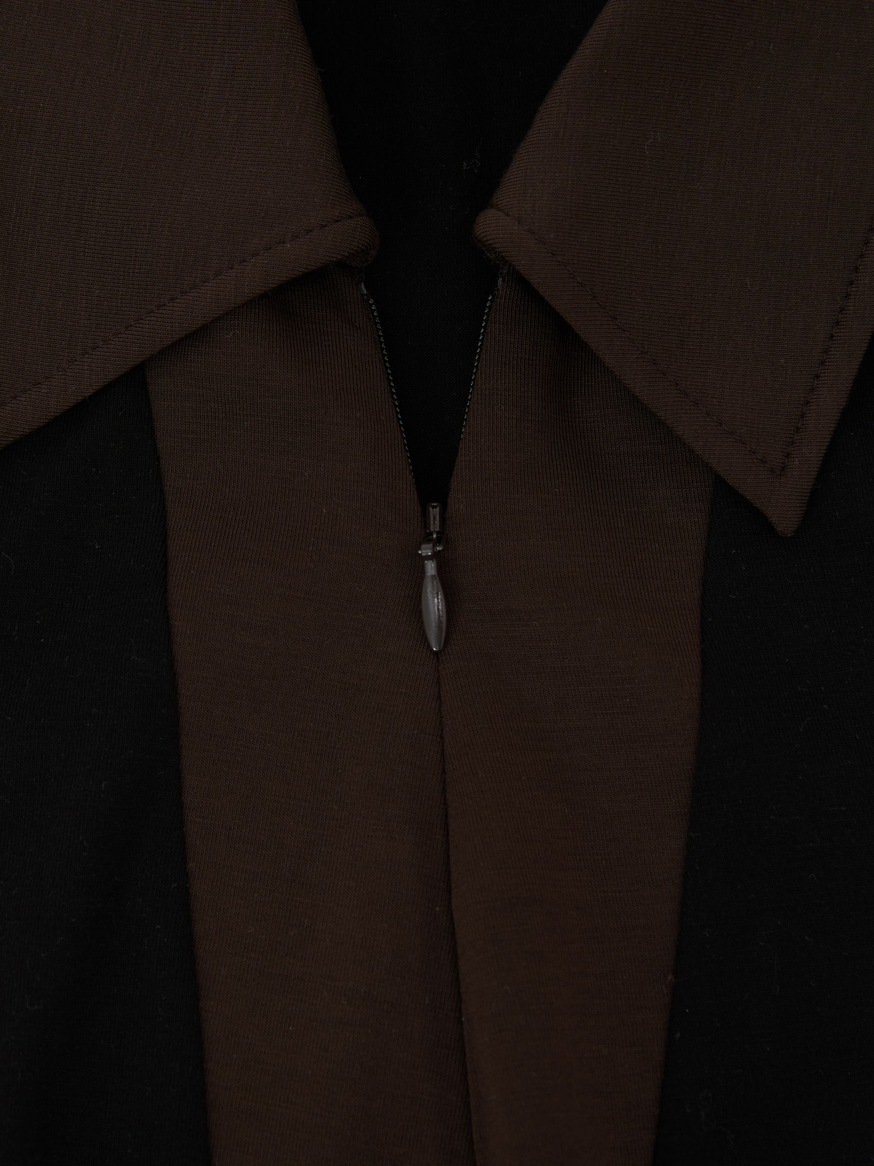 Jersey Colour-Block Half-Zip Polo Top in Black/Chocolate Brown - Image 6 of 6
