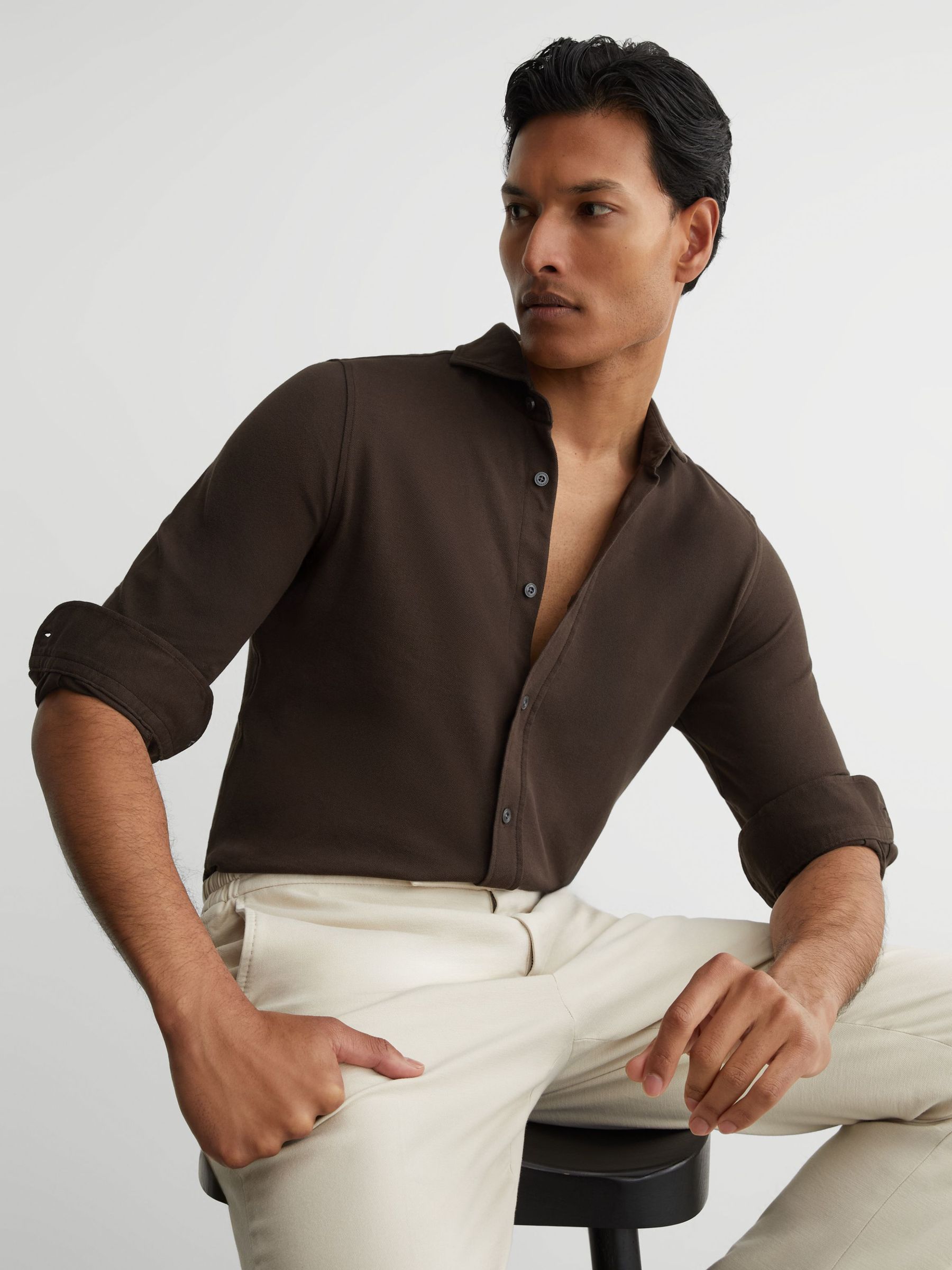 Cotton-Pique Garment-Dyed Shirt Regular-Fit in Chocolate Brown - image 2