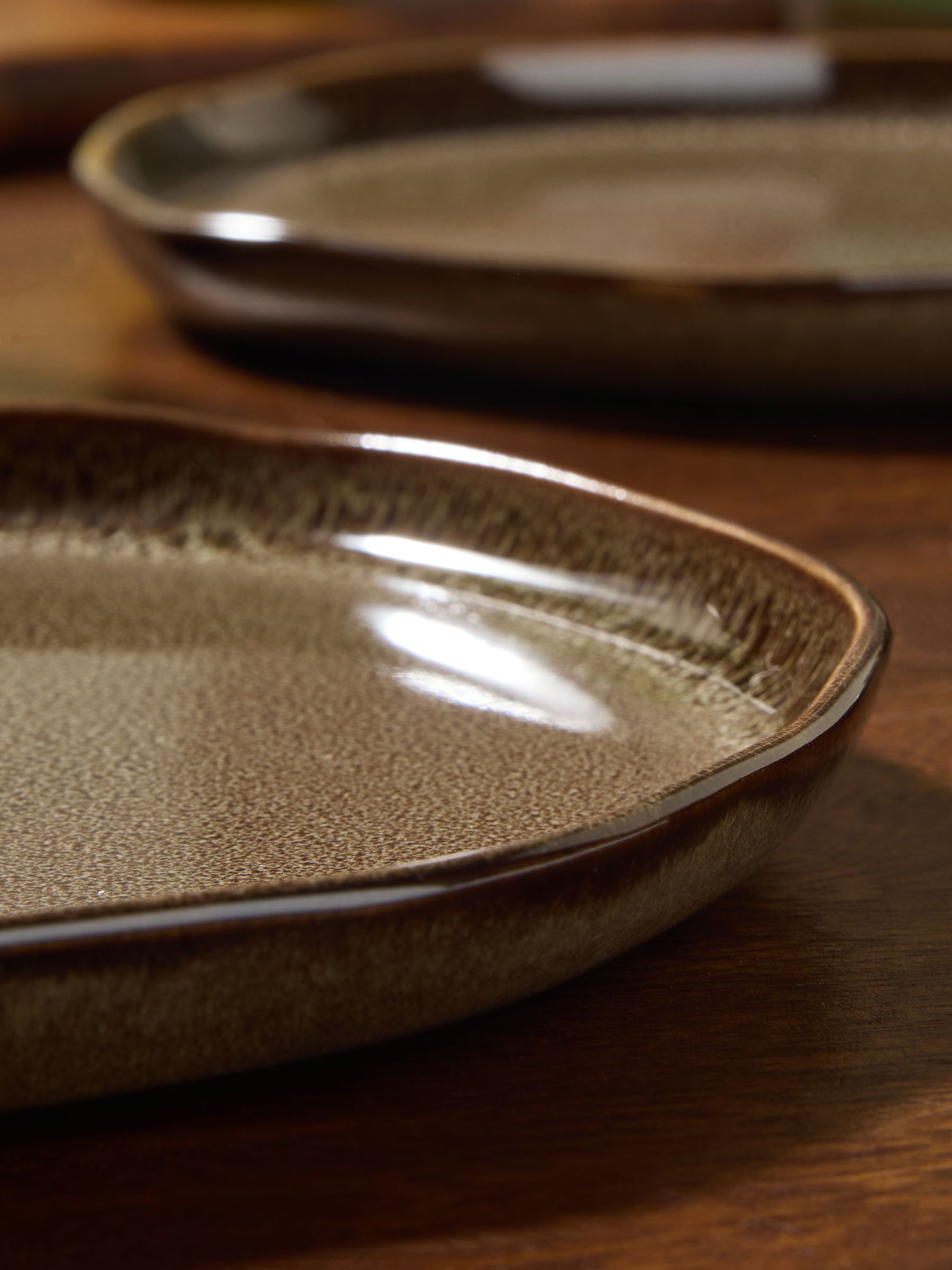 Set of 4 Vinnie Side Plates in Brown - Image 3 of 4