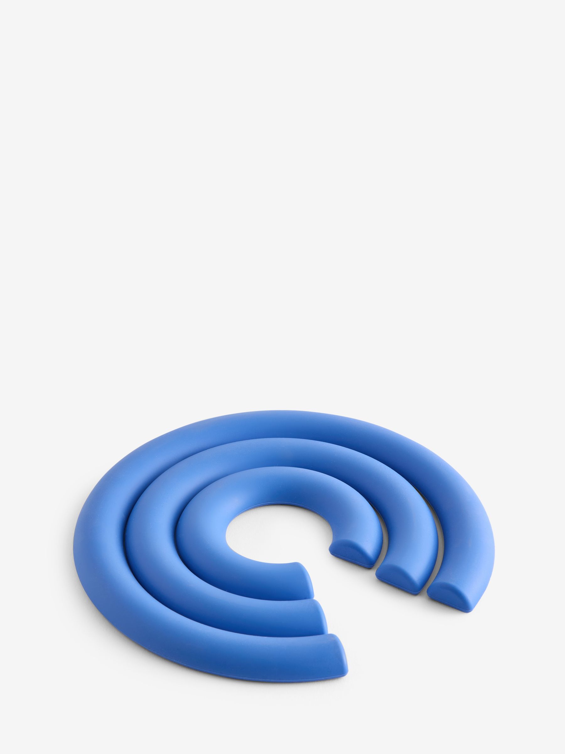 Oona Silicone Trivet in Blue - Image 4 of 5