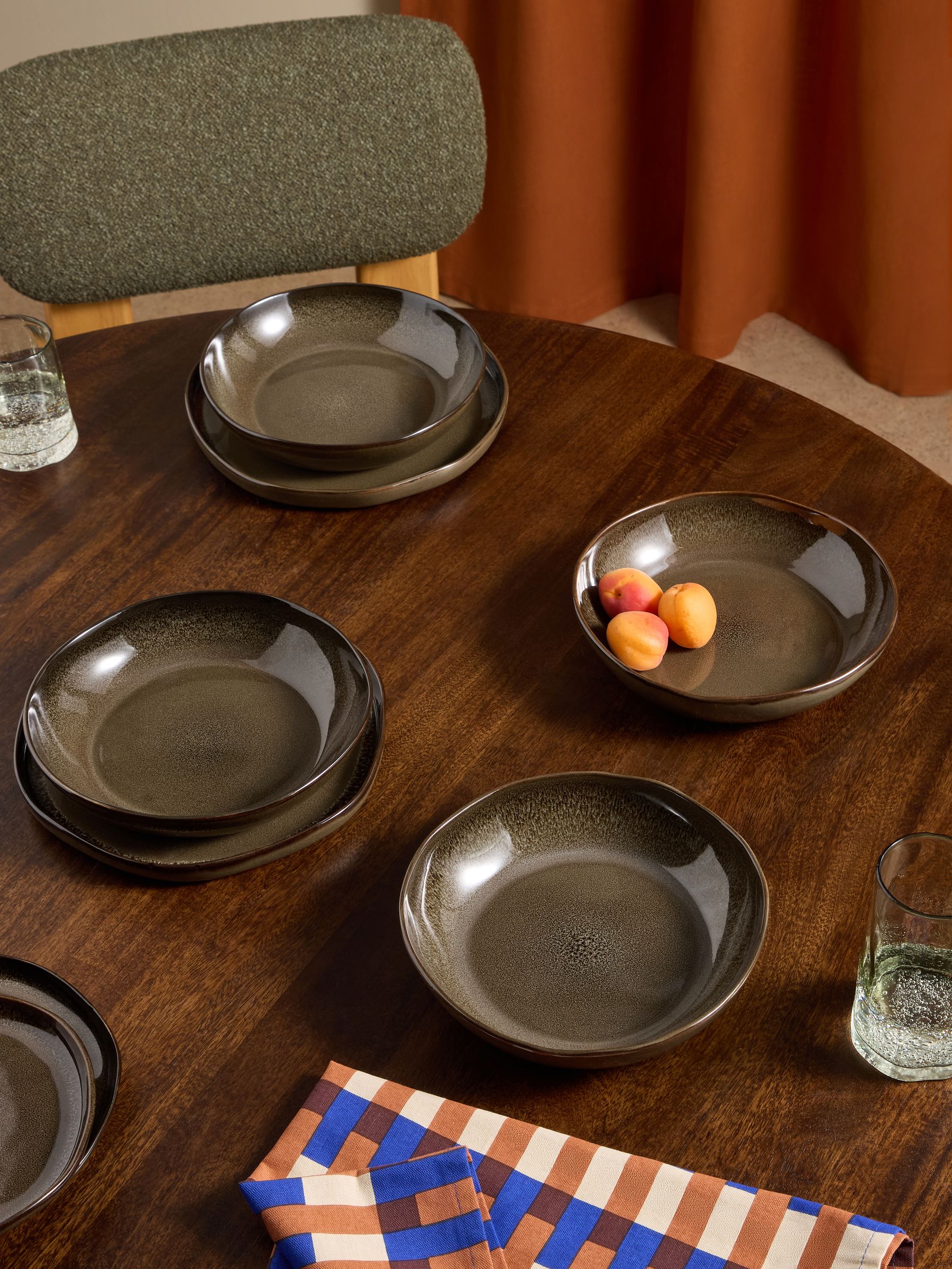 4 Pack Travellers Rest Pasta Bowls in Brown - Image 1 of 1