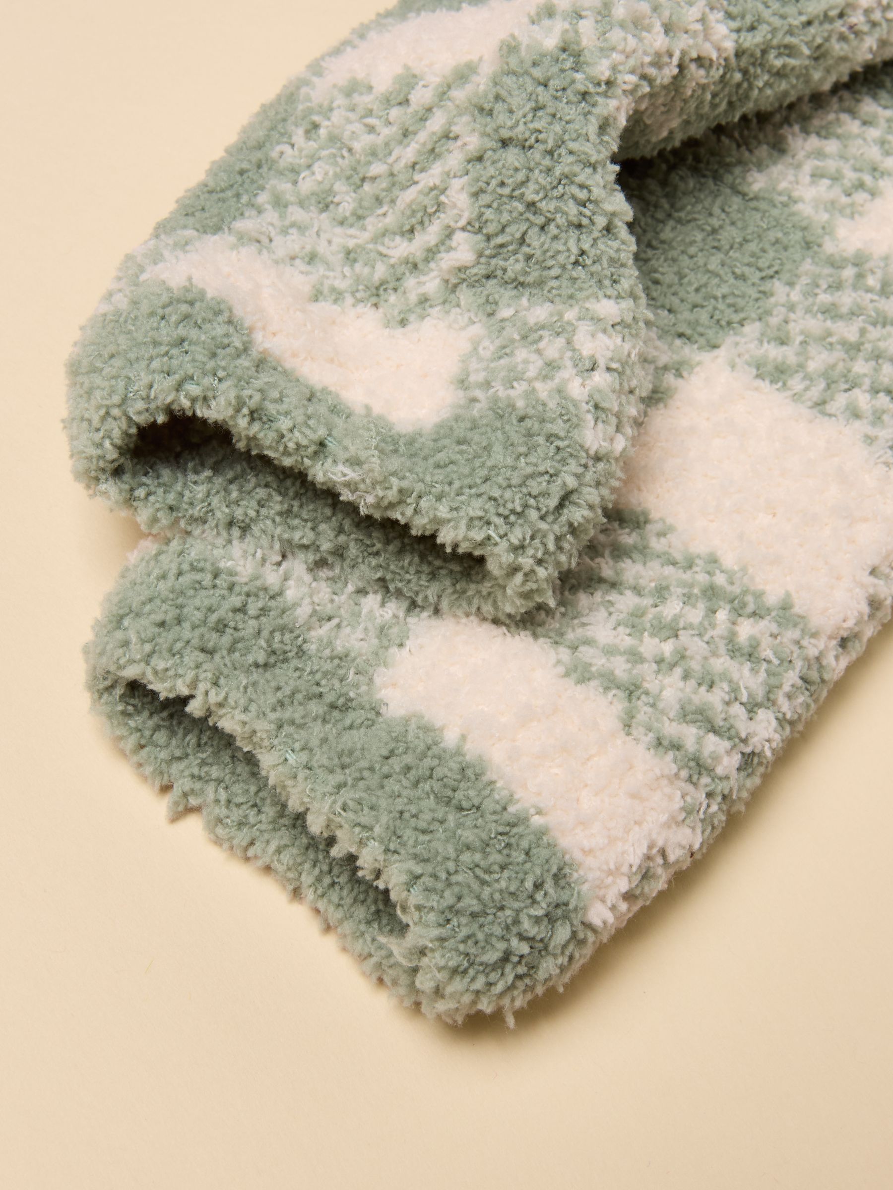 Women's Fluffy Green Check Socks (size 4-8) - Image 3 of 3
