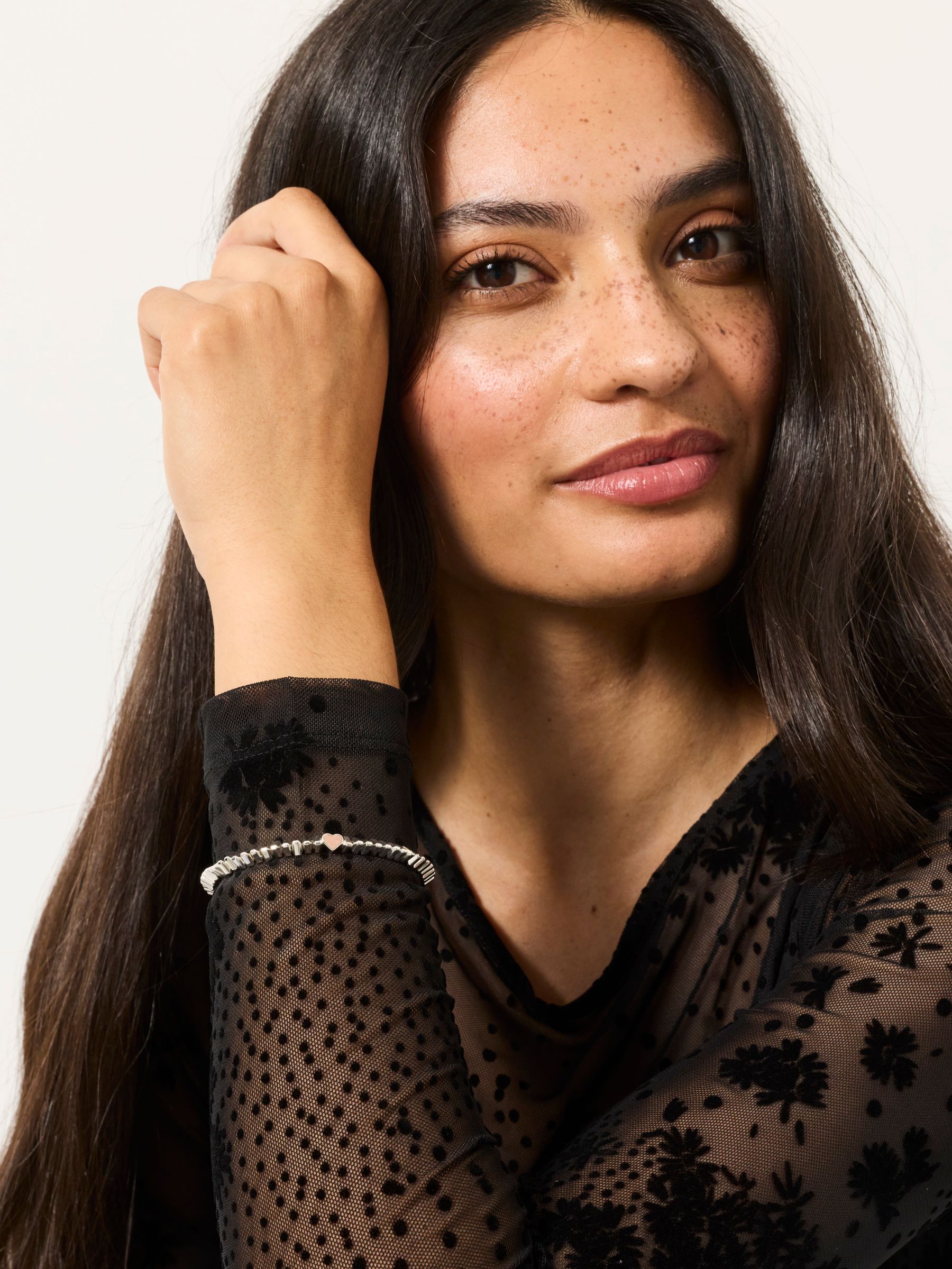 Silver Tone Heart Bracelet - Image 3 of 4