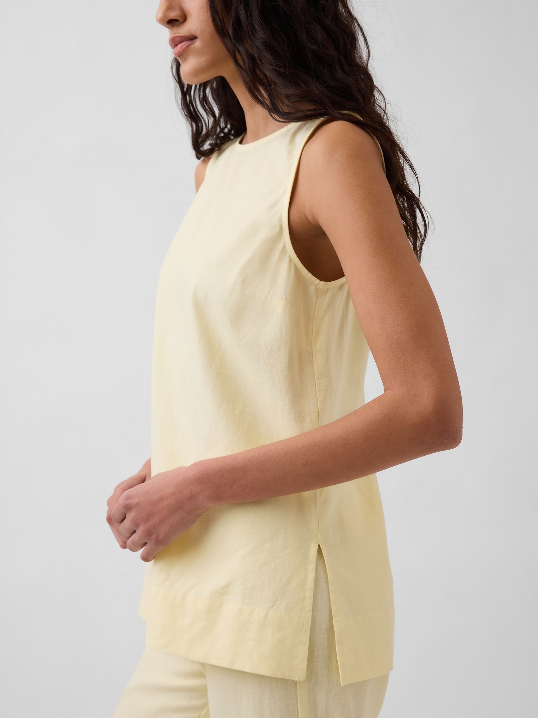 Yellow Linen Blend Shell Vest - Image 5 of 5 Yellow Linen Blend Shell Vest - Image 5 of 5