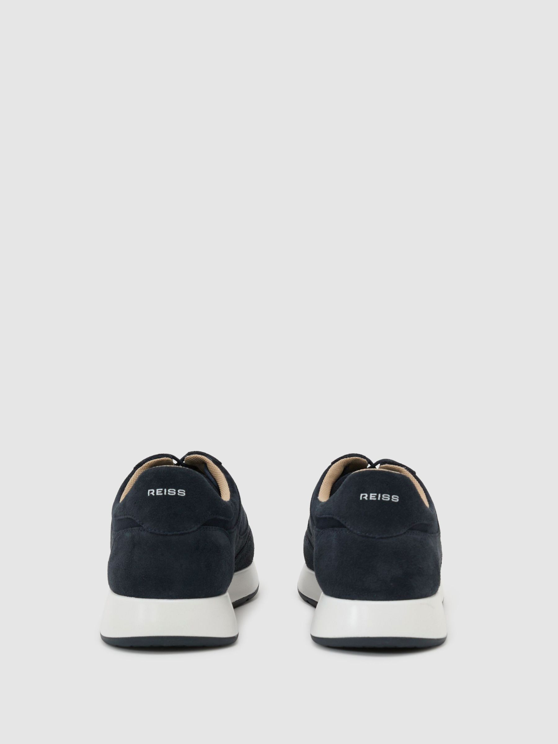 Suede Lightweight Runner Trainers in Dark Navy - Image 5 de 6