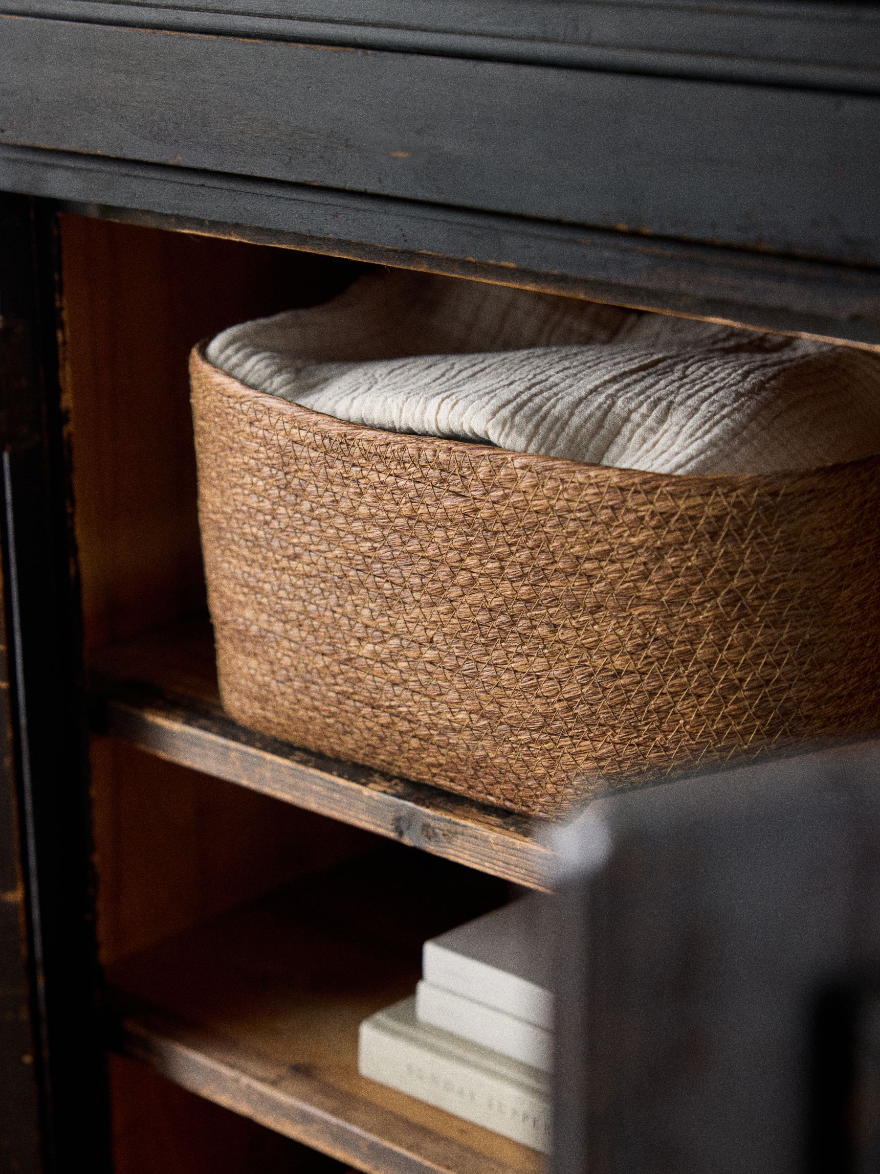 The Set 5 Pack Natural Low Rectangular Baskets - Image 2 of 7 The Set 5 Pack Natural Low Rectangular Baskets - Image 2 of 7