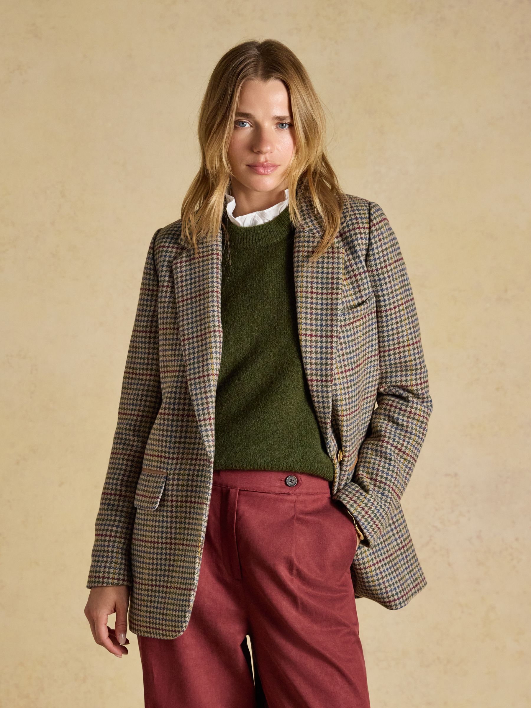 Hackmore Check Relaxed Fit Tweed Blazer With Wool - Image 5 of 10